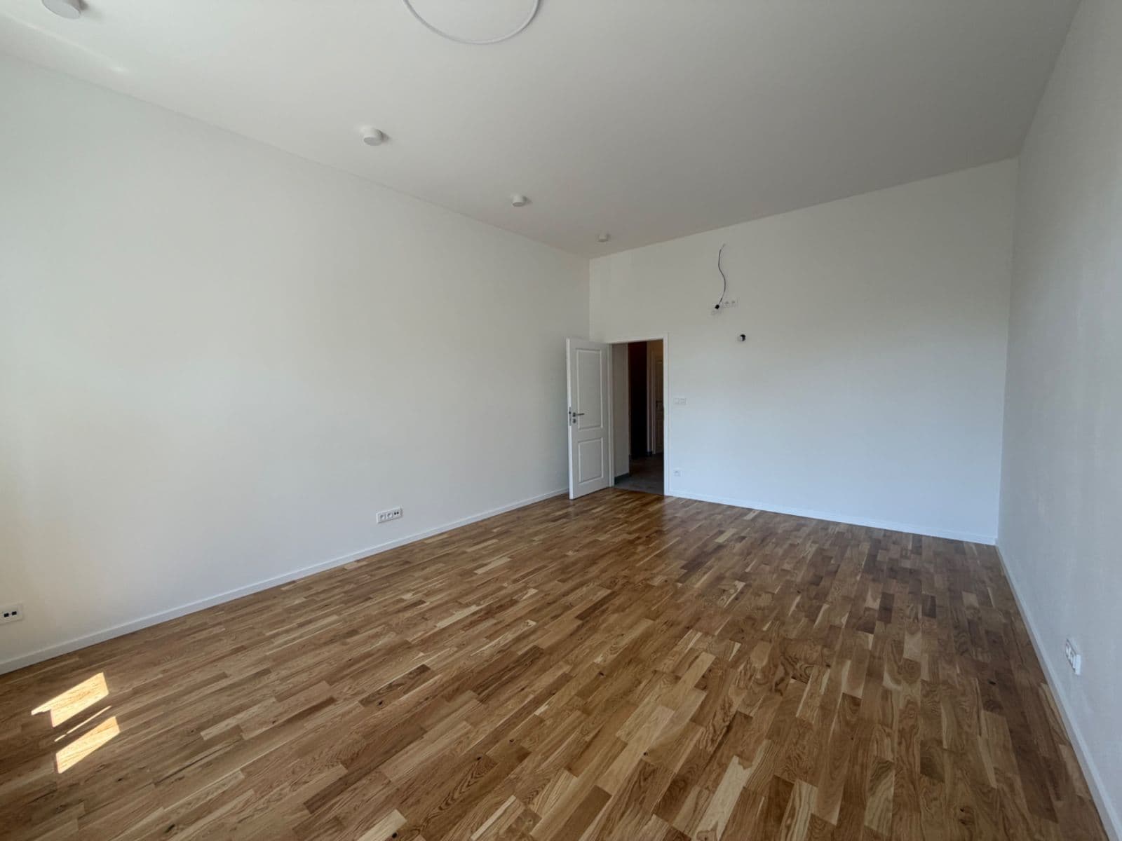 Pronájem bytu 3+kk 78 m², Seifertova, Praha, Praha Pronájem bytu 3+kk 78 m², Seifertova, Praha, Praha