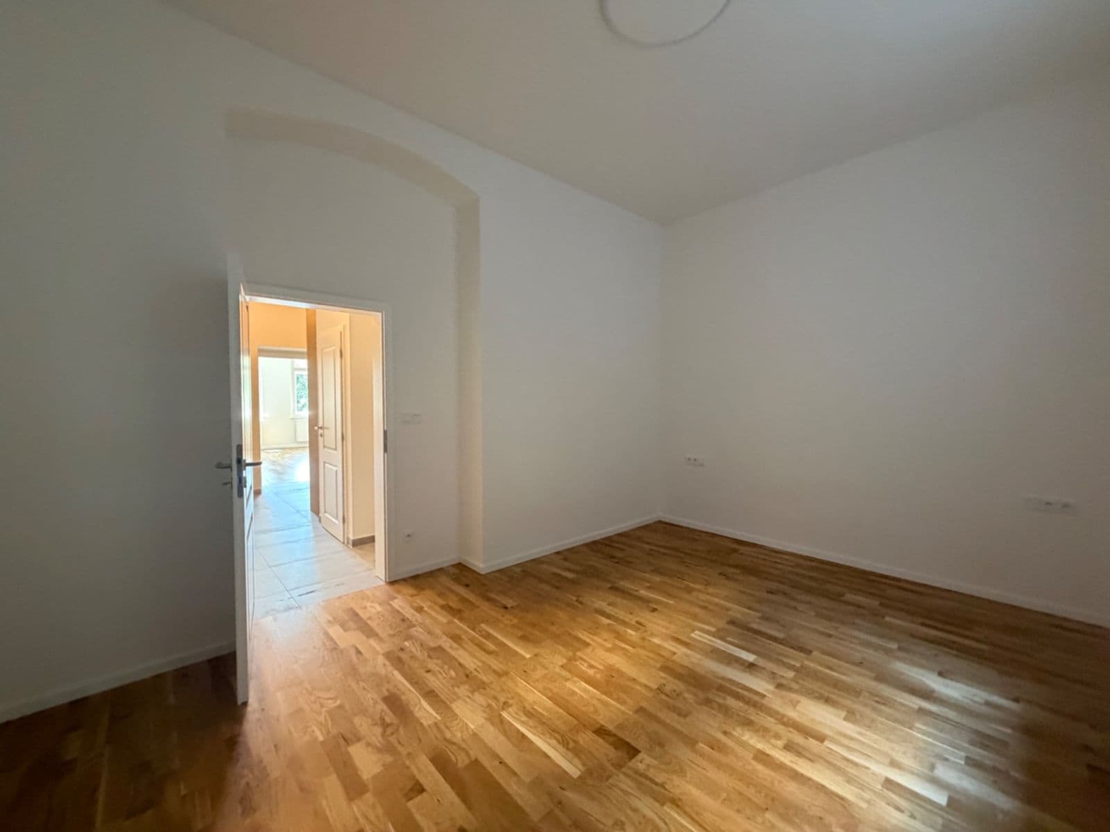 Pronájem bytu 3+kk 78 m², Seifertova, Praha, Praha Pronájem bytu 3+kk 78 m², Seifertova, Praha, Praha