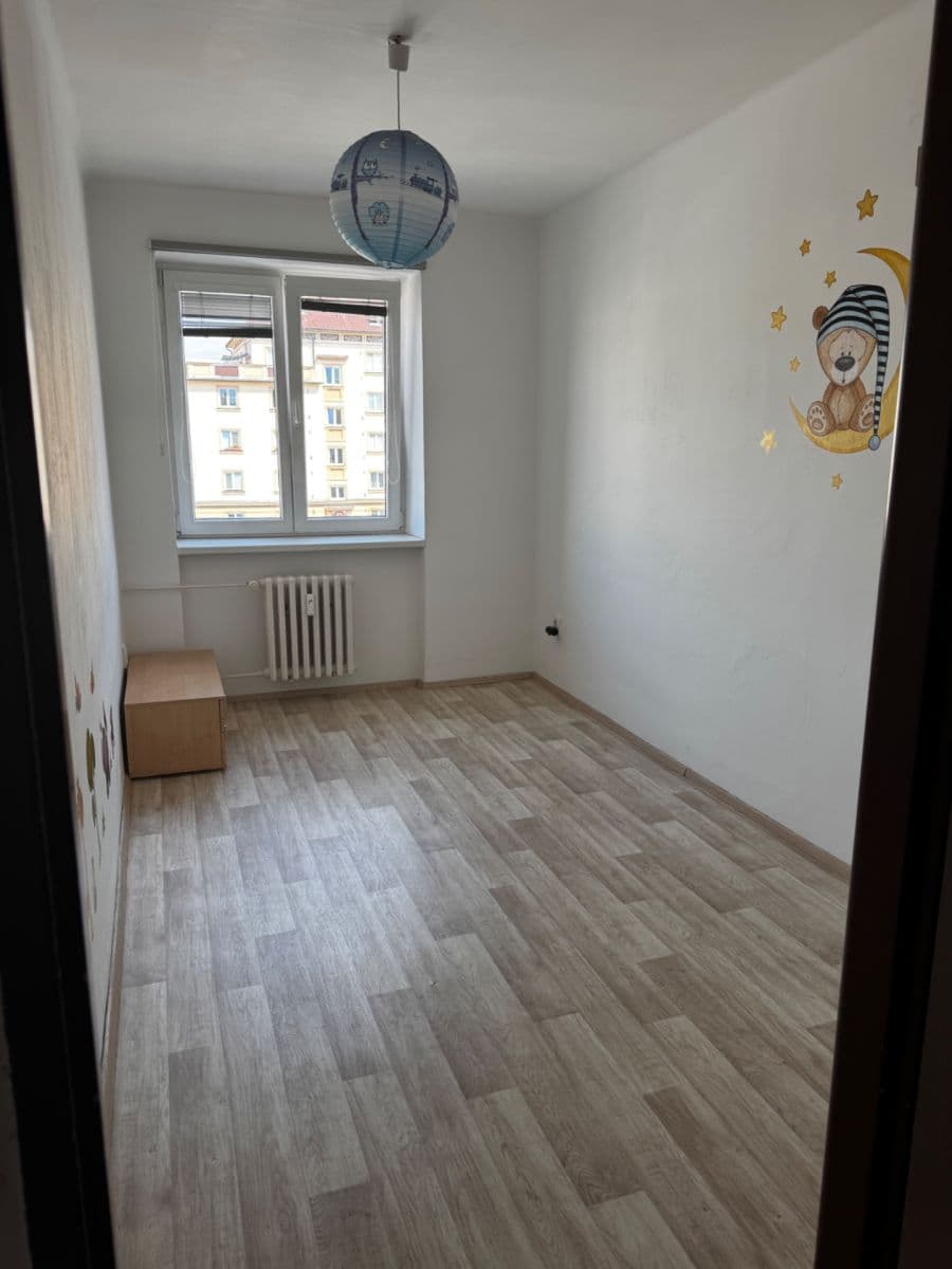Pronájem bytu 3+kk 70 m², Lexova, Pardubice, Pardubický kraj Pronájem bytu 3+kk 70 m², Lexova, Pardubice, Pardubický kraj
