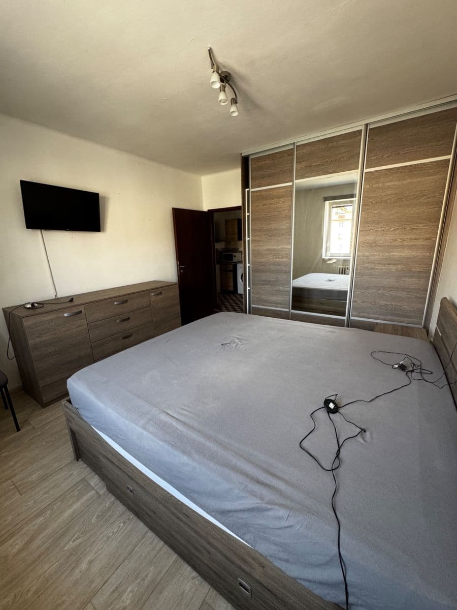 Pronájem bytu 3+kk 70 m², Lexova, Pardubice, Pardubický kraj Pronájem bytu 3+kk 70 m², Lexova, Pardubice, Pardubický kraj