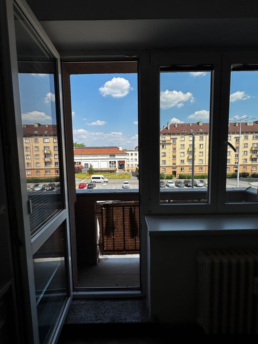 Pronájem bytu 3+kk 70 m², Lexova, Pardubice, Pardubický kraj Pronájem bytu 3+kk 70 m², Lexova, Pardubice, Pardubický kraj