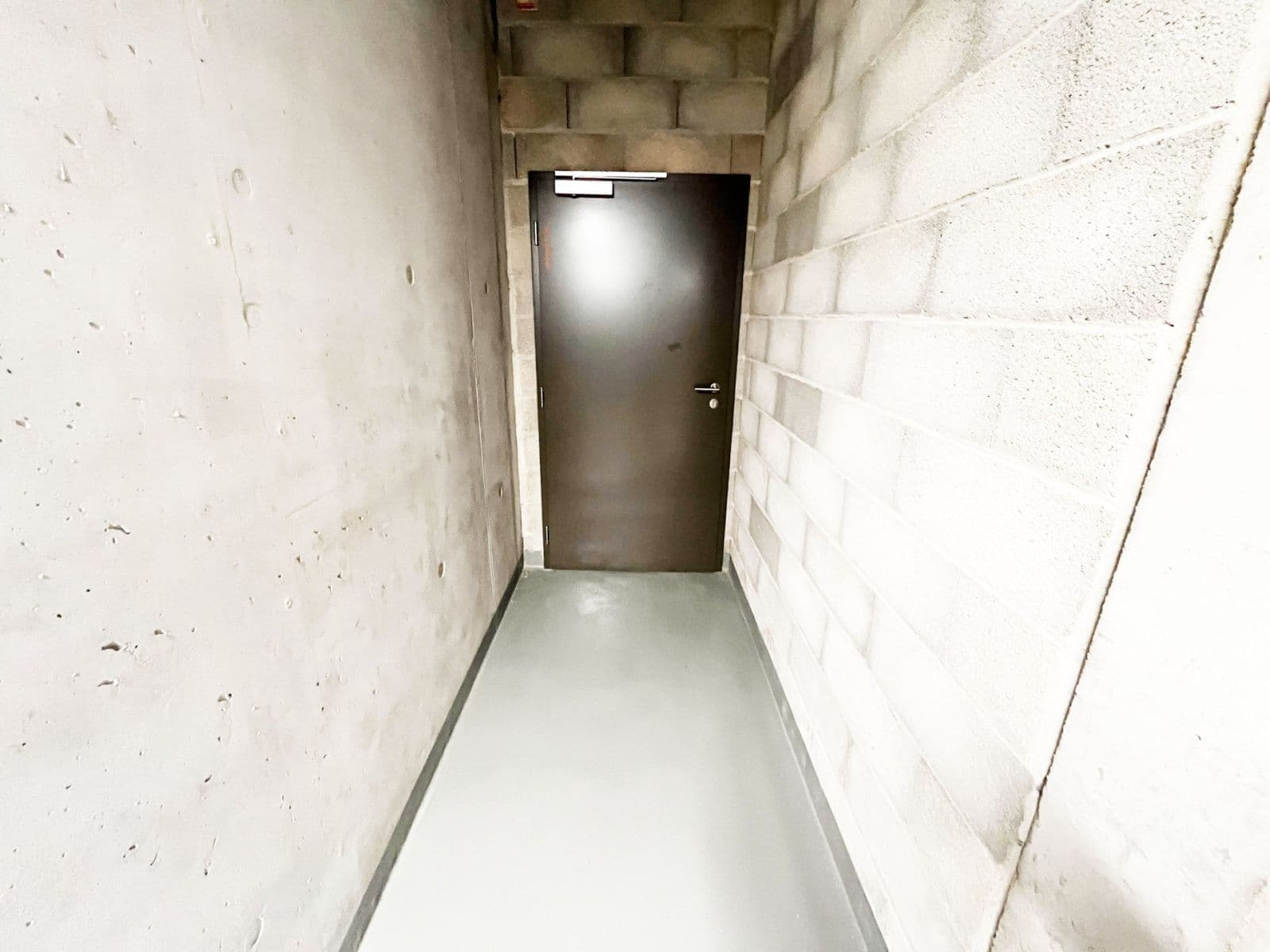 Pronájem bytu 1+kk 37 m², U Komína, Praha, Praha Pronájem bytu 1+kk 37 m², U Komína, Praha, Praha