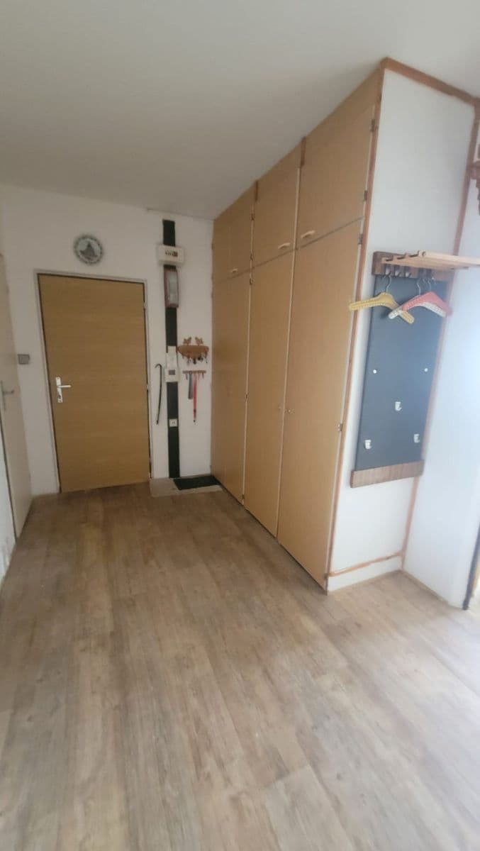 Pronájem bytu 3+1 78 m², Hodonínská, Plzeň, Plzeňský kraj Pronájem bytu 3+1 78 m², Hodonínská, Plzeň, Plzeňský kraj