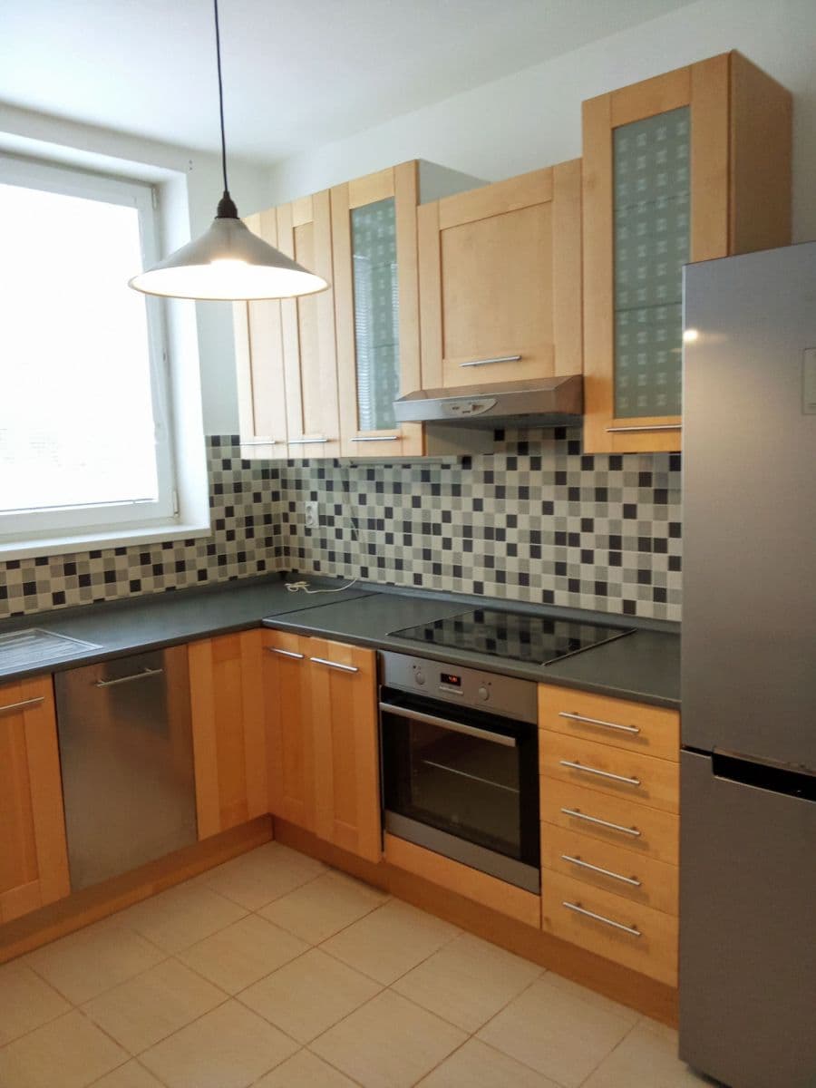Pronájem bytu 2+1 49 m², Bystrická, Pezinok, Bratislavský kraj Pronájem bytu 2+1 49 m², Bystrická, Pezinok, Bratislavský kraj