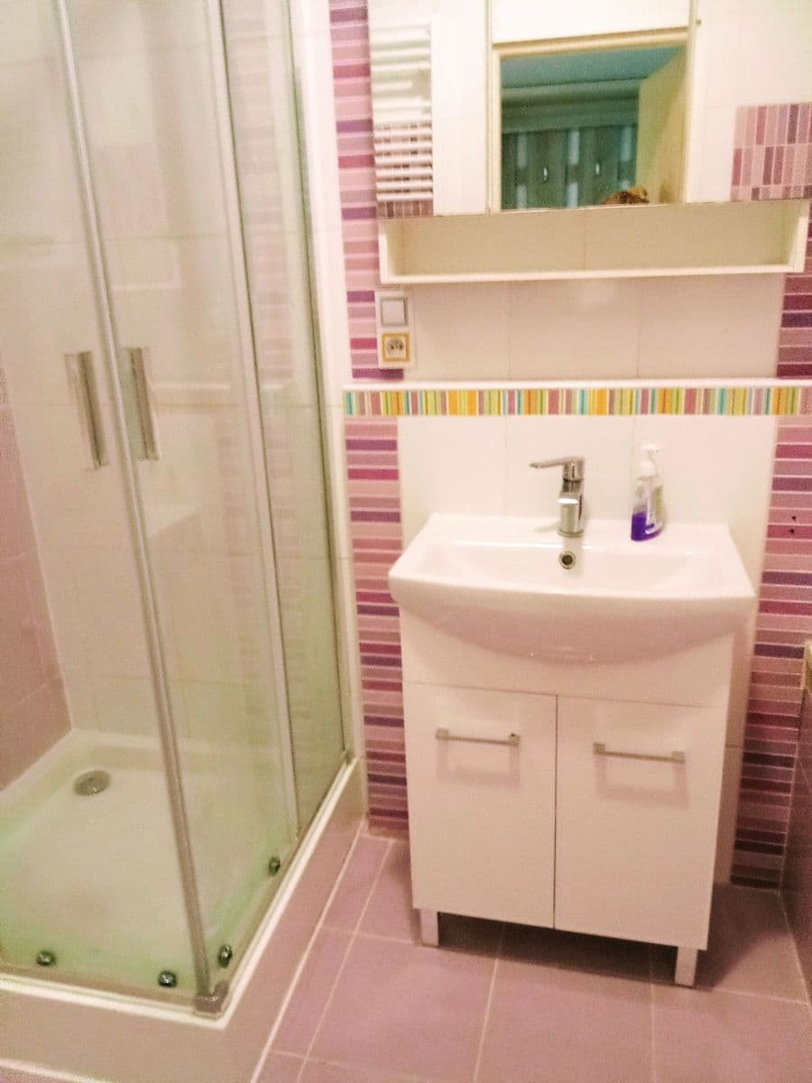 Pronájem bytu 2+1 49 m², Bystrická, Pezinok, Bratislavský kraj Pronájem bytu 2+1 49 m², Bystrická, Pezinok, Bratislavský kraj