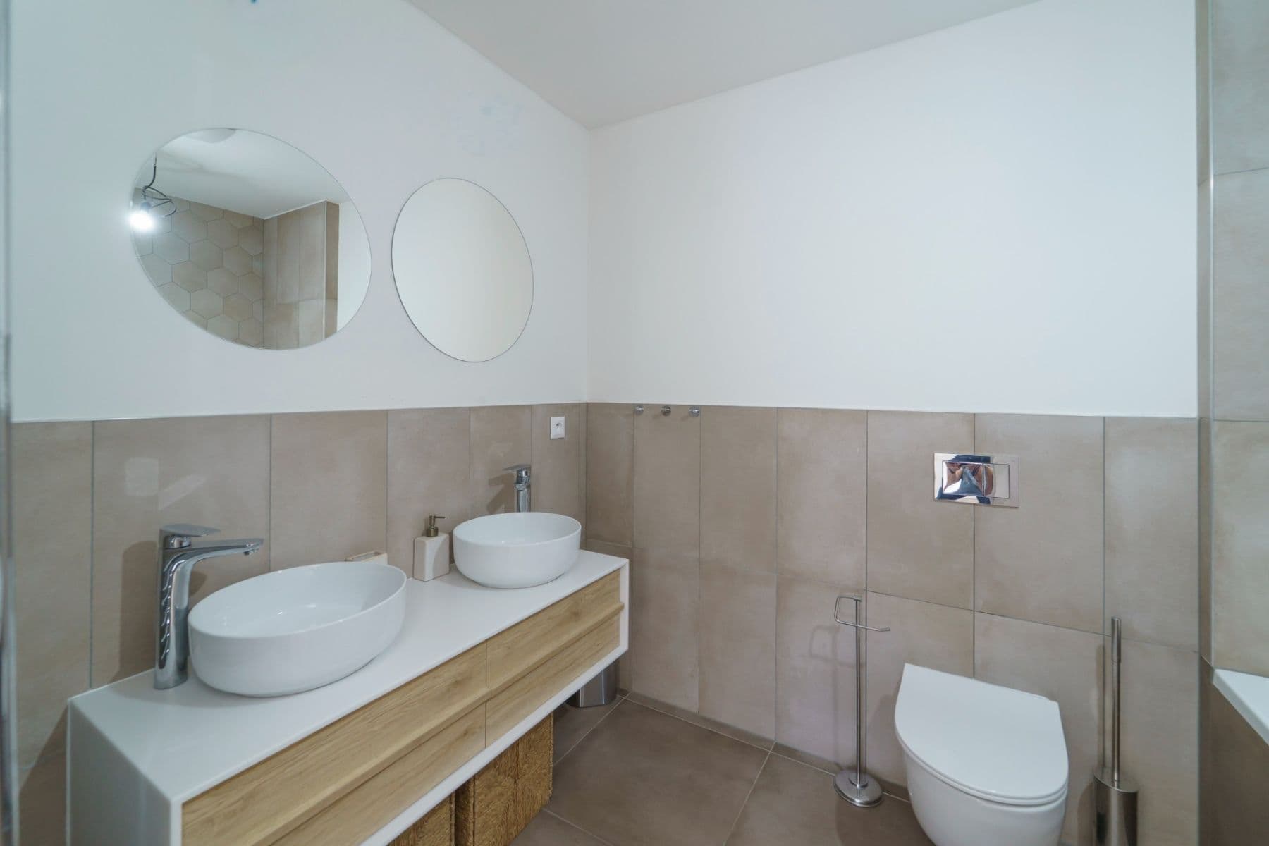 Prodej domu 134 m², pozemek 268 m², Pivovarská, Vysoký Újezd, Středočeský kraj Prodej domu 134 m², pozemek 268 m², Pivovarská, Vysoký Újezd, Středočeský kraj
