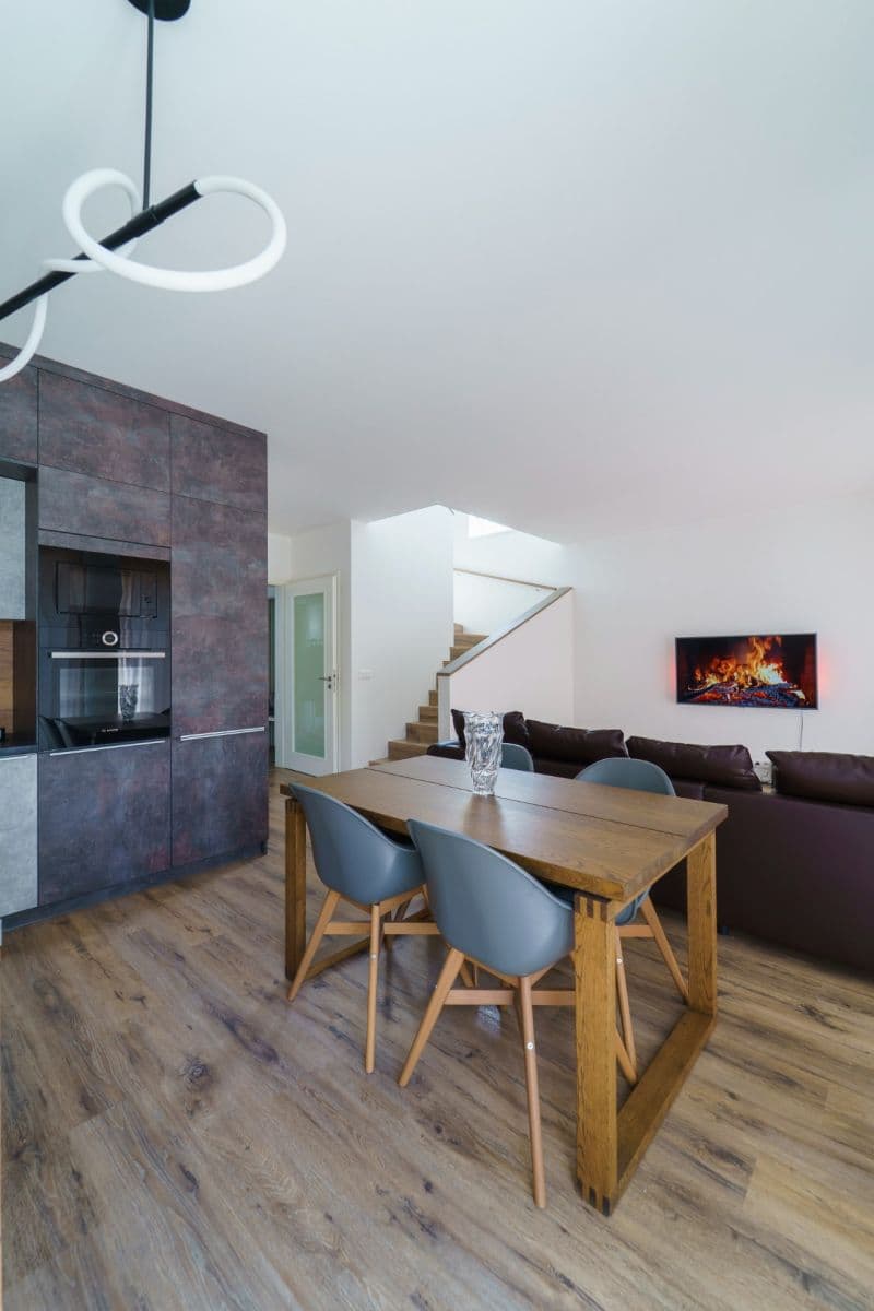 Prodej domu 134 m², pozemek 268 m², Pivovarská, Vysoký Újezd, Středočeský kraj Prodej domu 134 m², pozemek 268 m², Pivovarská, Vysoký Újezd, Středočeský kraj