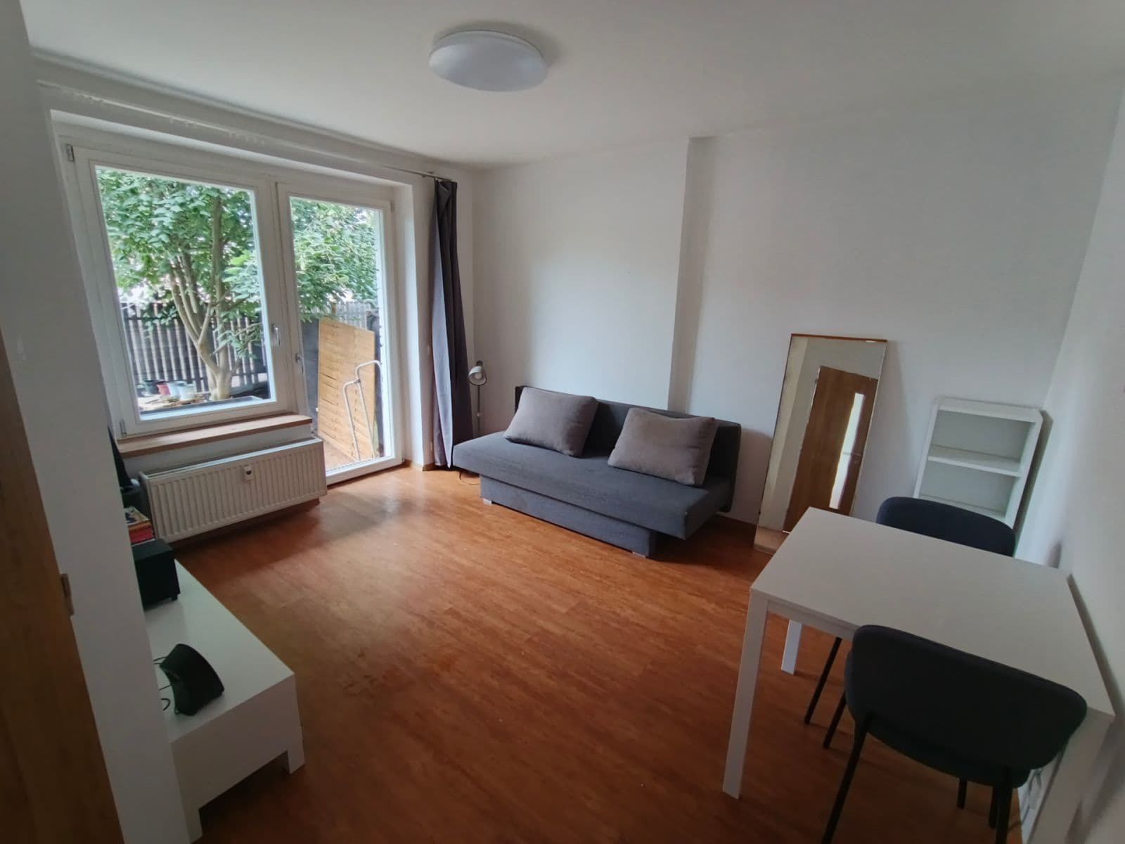 Pronájem bytu 2+kk 32 m², Souběžná, Hostivice, Středočeský kraj Pronájem bytu 2+kk 32 m², Souběžná, Hostivice, Středočeský kraj