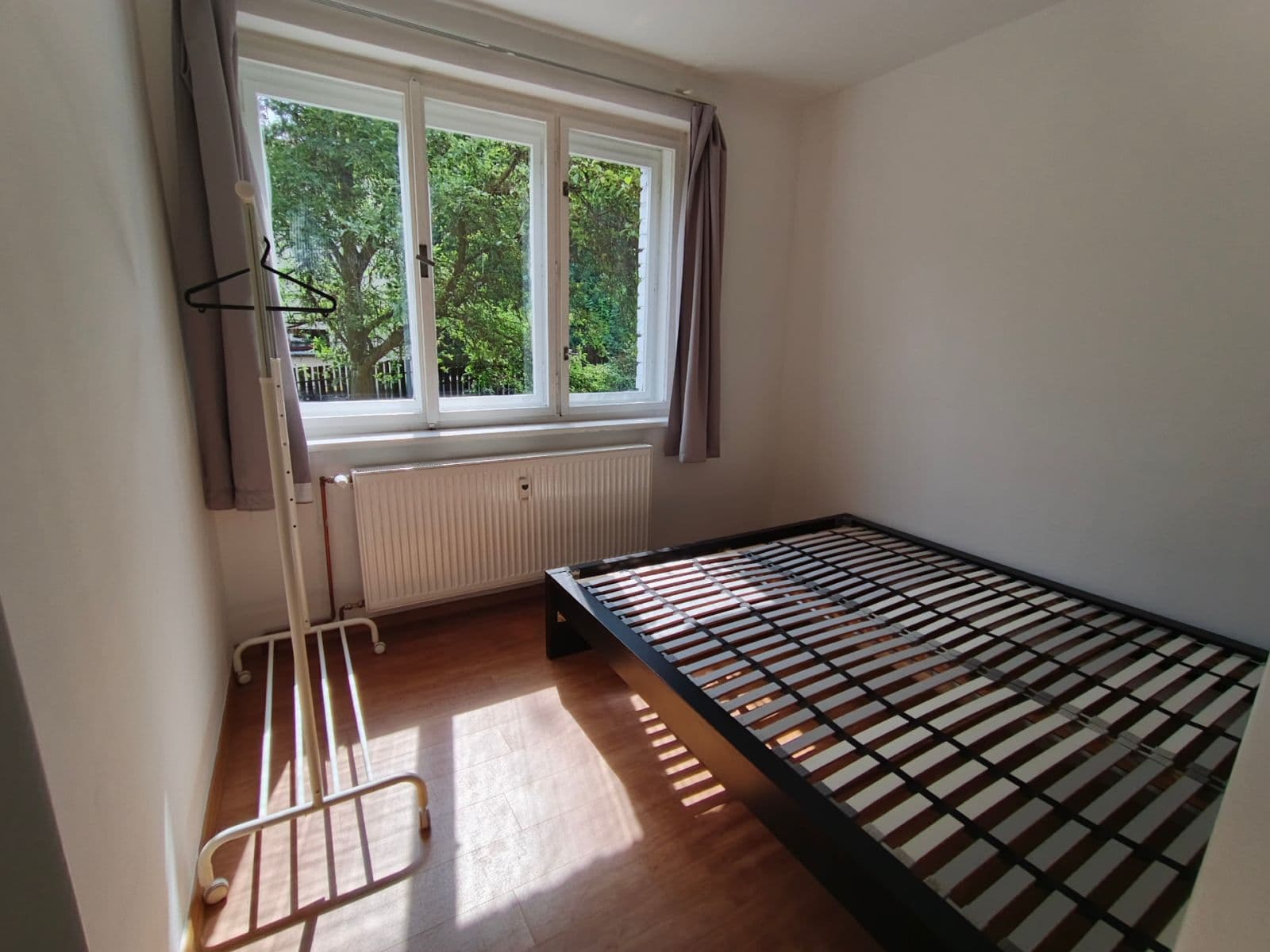 Pronájem bytu 2+kk 32 m², Souběžná, Hostivice, Středočeský kraj Pronájem bytu 2+kk 32 m², Souběžná, Hostivice, Středočeský kraj