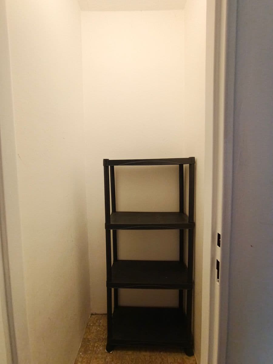 Pronájem bytu 2+kk 32 m², Souběžná, Hostivice, Středočeský kraj Pronájem bytu 2+kk 32 m², Souběžná, Hostivice, Středočeský kraj
