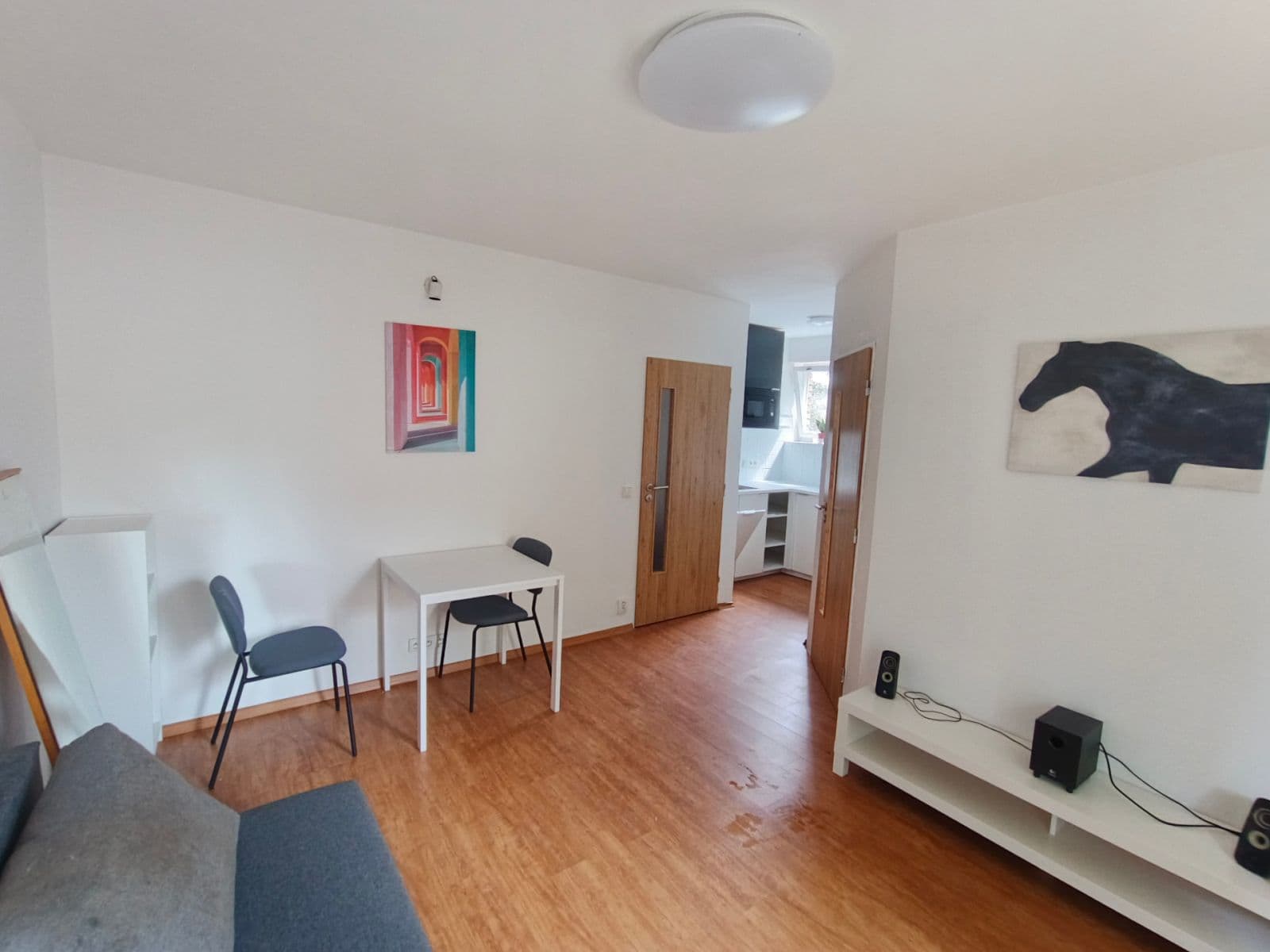 Pronájem bytu 2+kk 32 m², Souběžná, Hostivice, Středočeský kraj Pronájem bytu 2+kk 32 m², Souběžná, Hostivice, Středočeský kraj