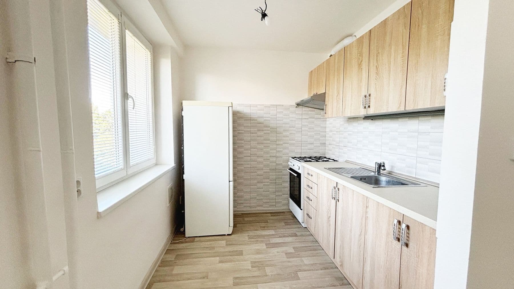 Pronájem bytu 3+1 68 m², Janouškova, Praha, Praha Pronájem bytu 3+1 68 m², Janouškova, Praha, Praha