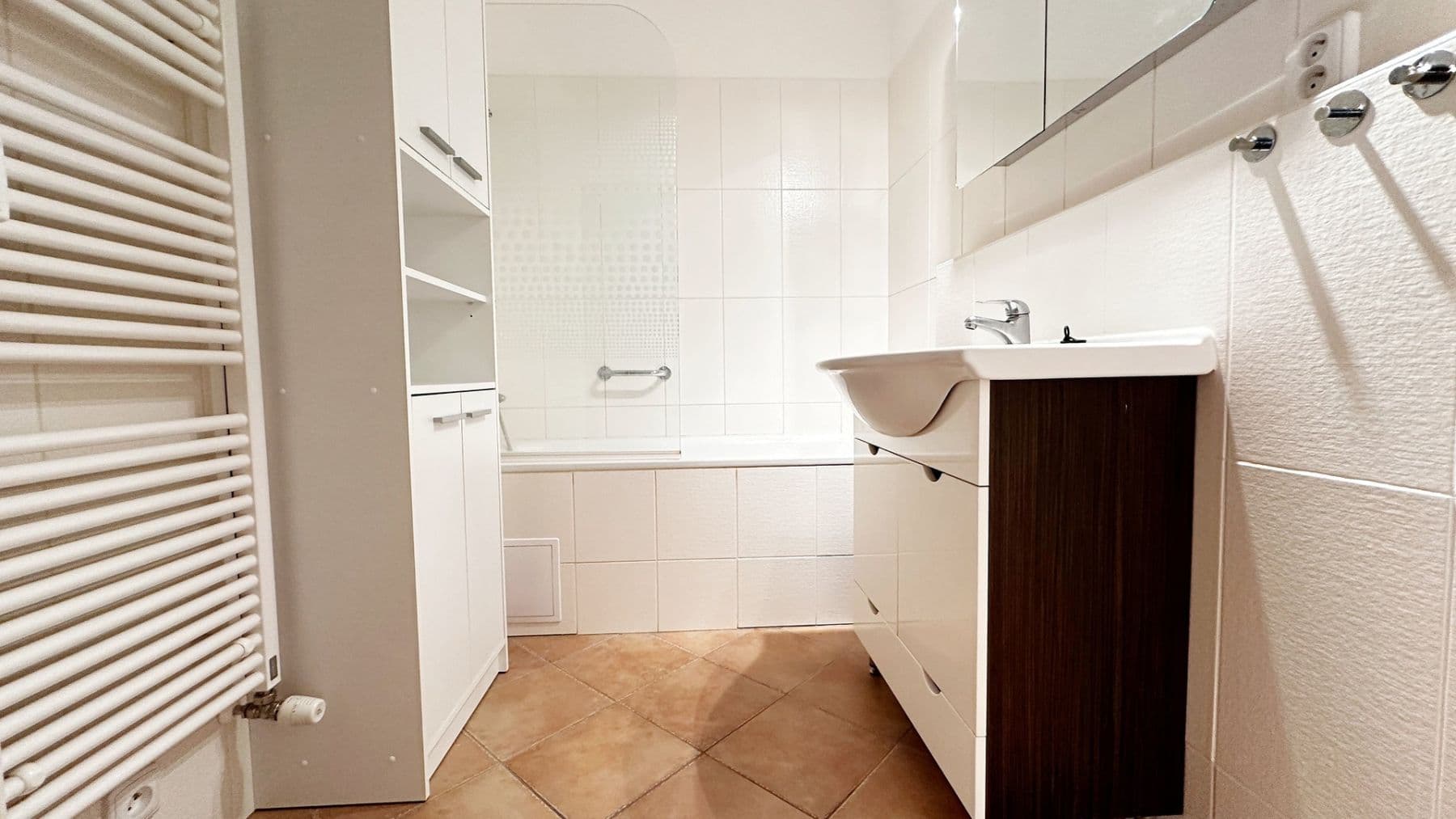 Pronájem bytu 2+kk 60 m², Kozinova, Poděbrady, Středočeský kraj Pronájem bytu 2+kk 60 m², Kozinova, Poděbrady, Středočeský kraj