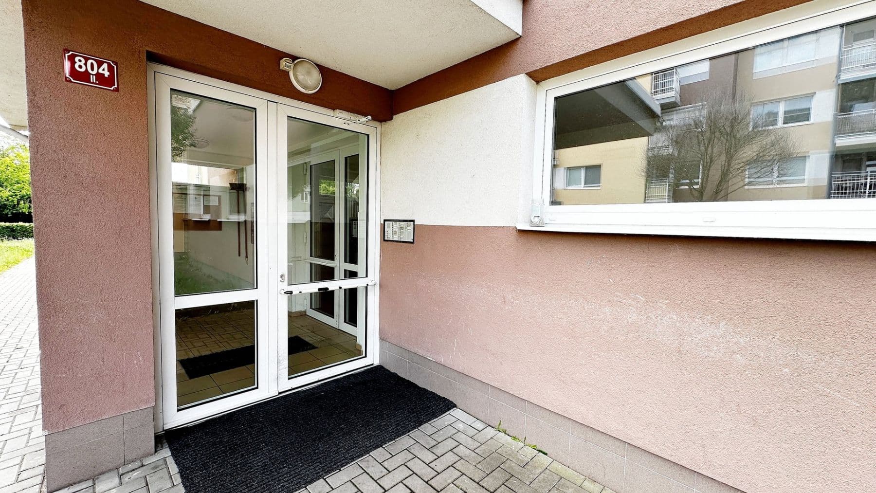 Pronájem bytu 2+kk 60 m², Kozinova, Poděbrady, Středočeský kraj Pronájem bytu 2+kk 60 m², Kozinova, Poděbrady, Středočeský kraj