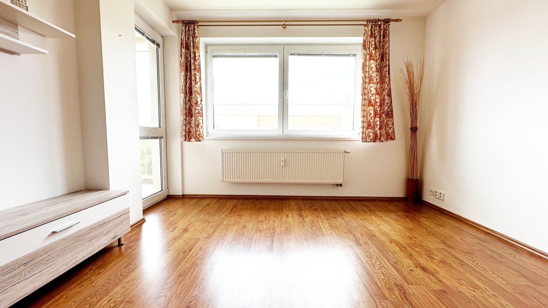 Pronájem bytu 2+kk 60 m², Kozinova, Poděbrady, Středočeský kraj Pronájem bytu 2+kk 60 m², Kozinova, Poděbrady, Středočeský kraj