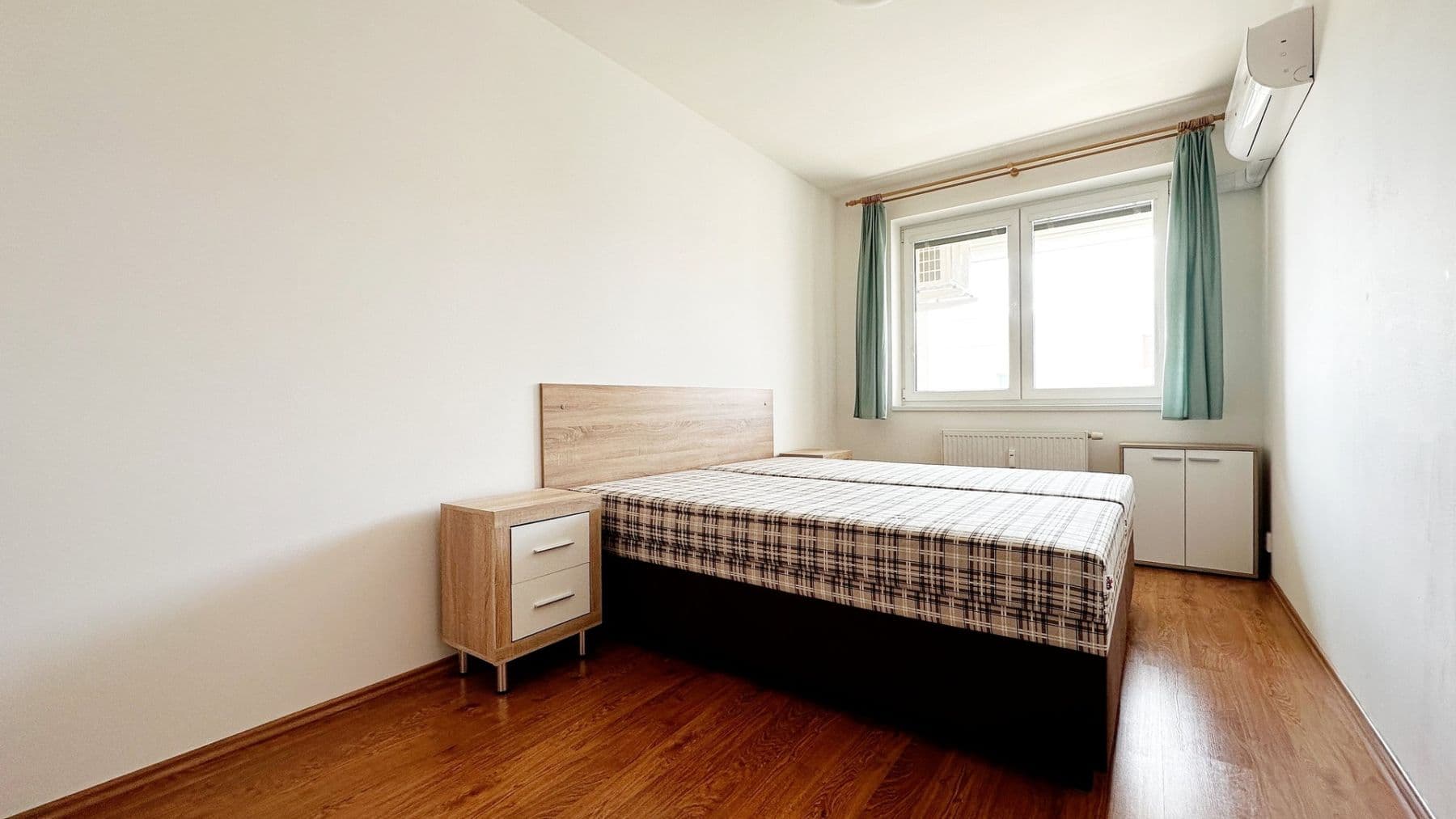 Pronájem bytu 2+kk 60 m², Kozinova, Poděbrady, Středočeský kraj Pronájem bytu 2+kk 60 m², Kozinova, Poděbrady, Středočeský kraj