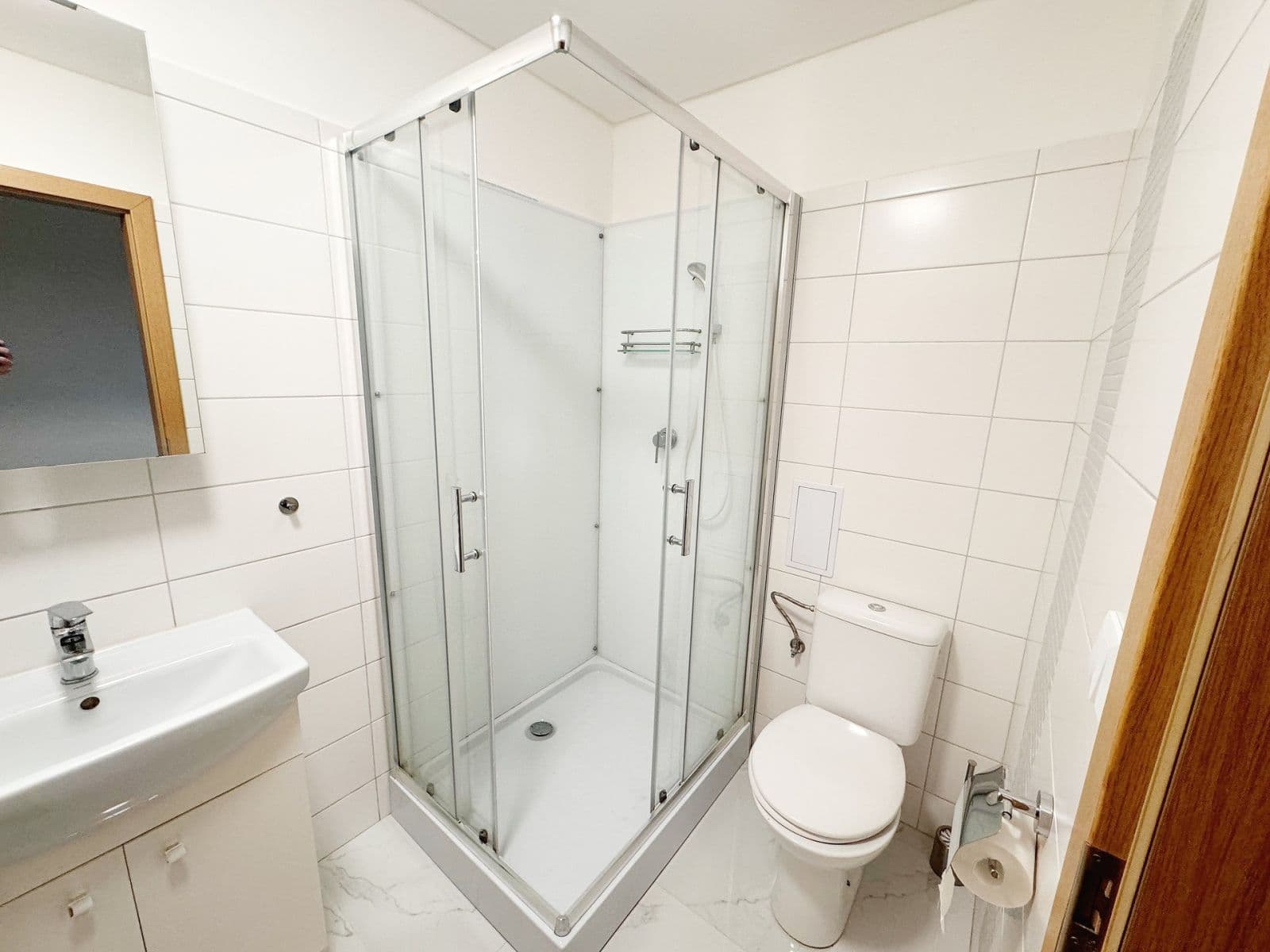 Pronájem bytu 1+kk 31 m², Obecní, Chyňava, Středočeský kraj Pronájem bytu 1+kk 31 m², Obecní, Chyňava, Středočeský kraj