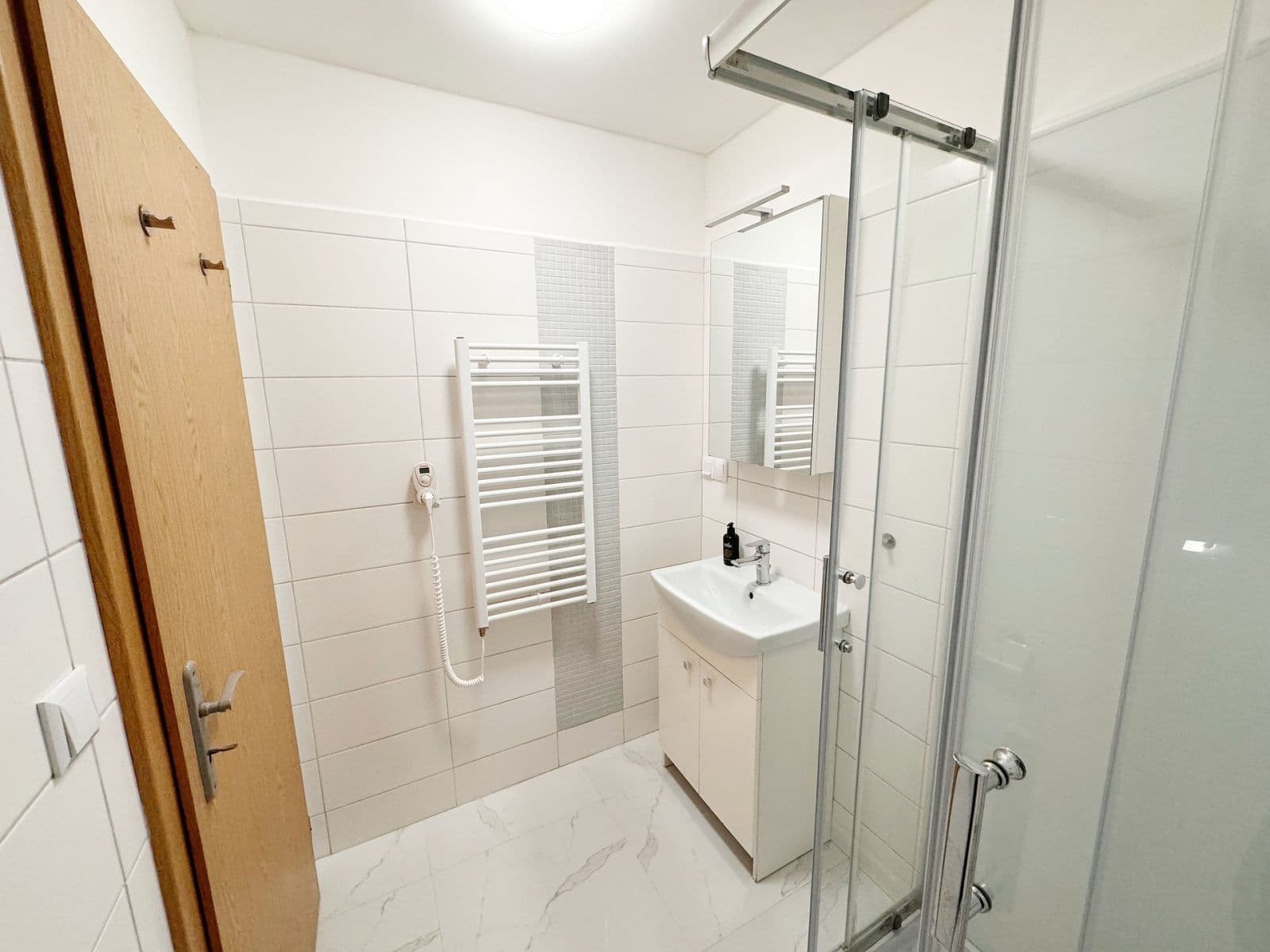 Pronájem bytu 1+kk 31 m², Obecní, Chyňava, Středočeský kraj Pronájem bytu 1+kk 31 m², Obecní, Chyňava, Středočeský kraj