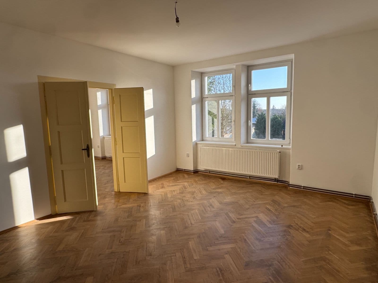 Prodej bytu 4+1 124 m², Otakara Ševčíka, Písek, Jihočeský kraj Prodej bytu 4+1 124 m², Otakara Ševčíka, Písek, Jihočeský kraj