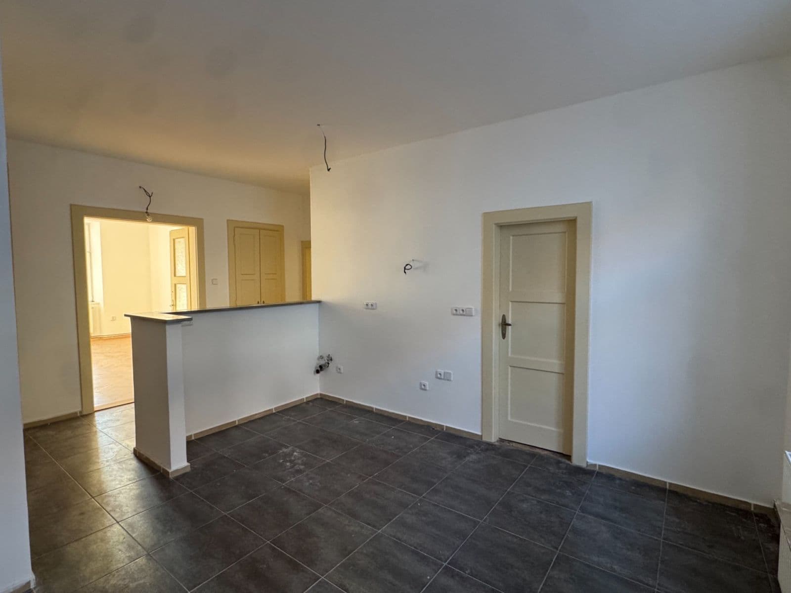 Prodej bytu 4+1 124 m², Otakara Ševčíka, Písek, Jihočeský kraj Prodej bytu 4+1 124 m², Otakara Ševčíka, Písek, Jihočeský kraj
