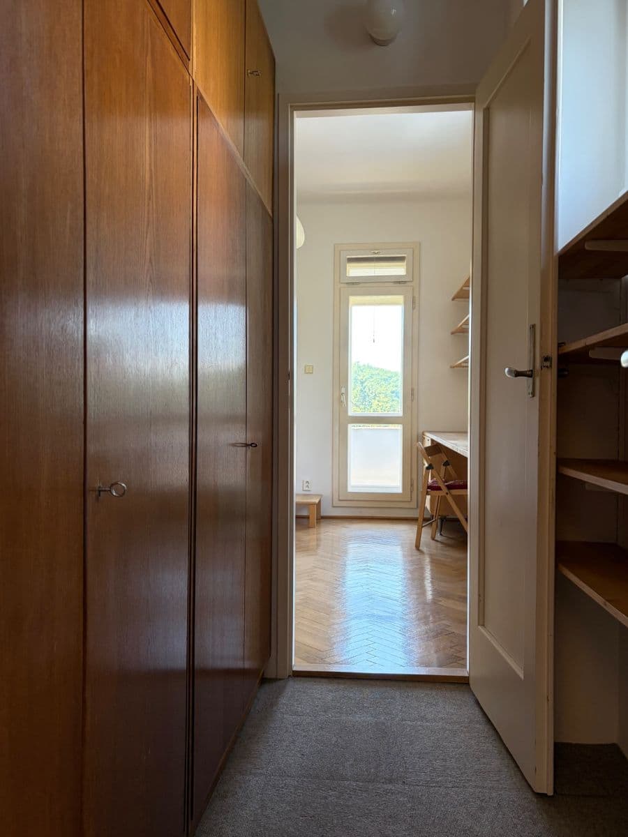 Pronájem bytu 3+1 74 m², Nad Popelkou, Praha, Praha Pronájem bytu 3+1 74 m², Nad Popelkou, Praha, Praha
