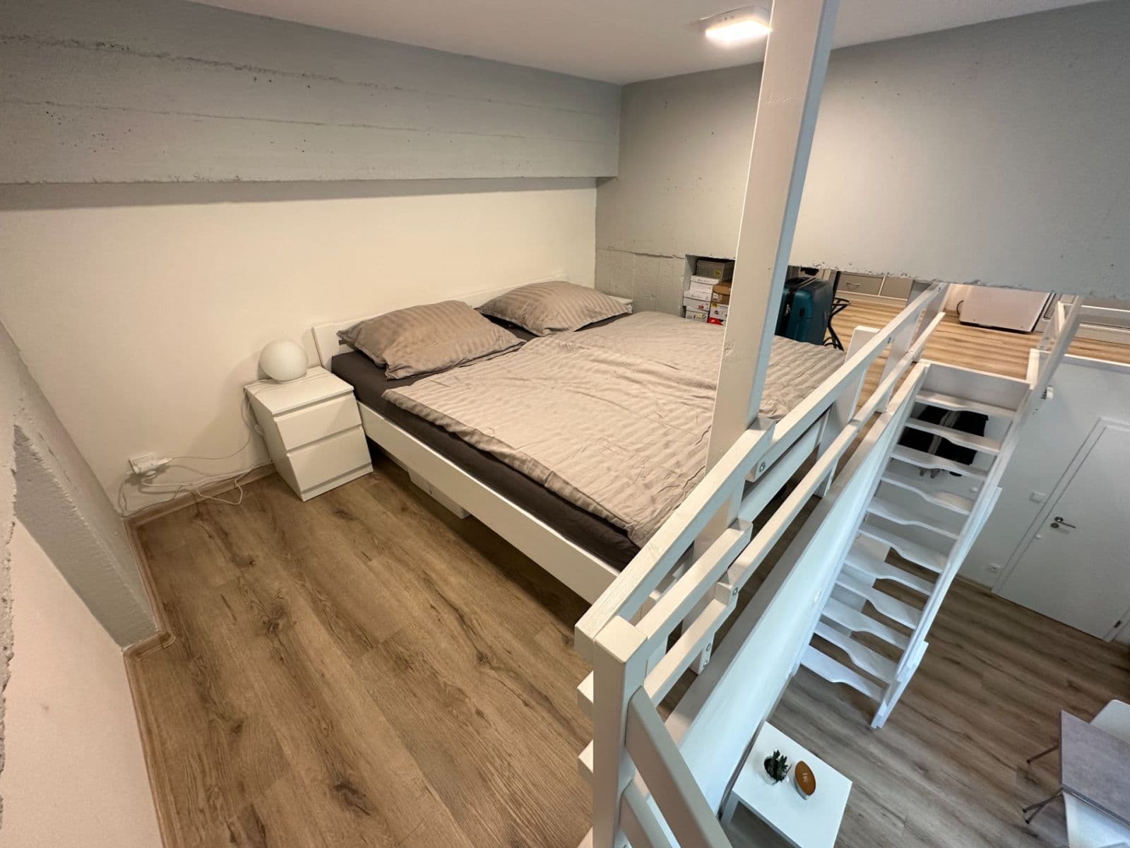 Pronájem bytu 1+kk 37 m², Na Domovině, Praha, Praha Pronájem bytu 1+kk 37 m², Na Domovině, Praha, Praha