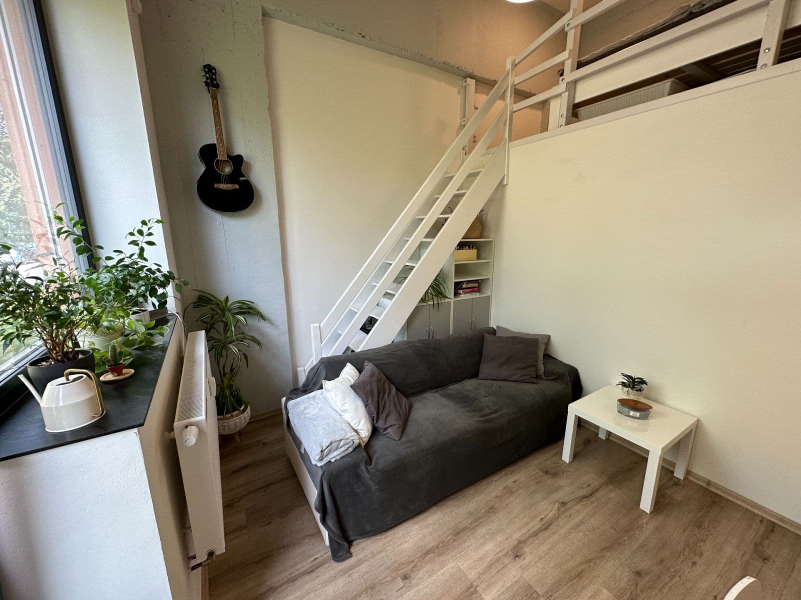Pronájem bytu 1+kk 37 m², Na Domovině, Praha, Praha Pronájem bytu 1+kk 37 m², Na Domovině, Praha, Praha