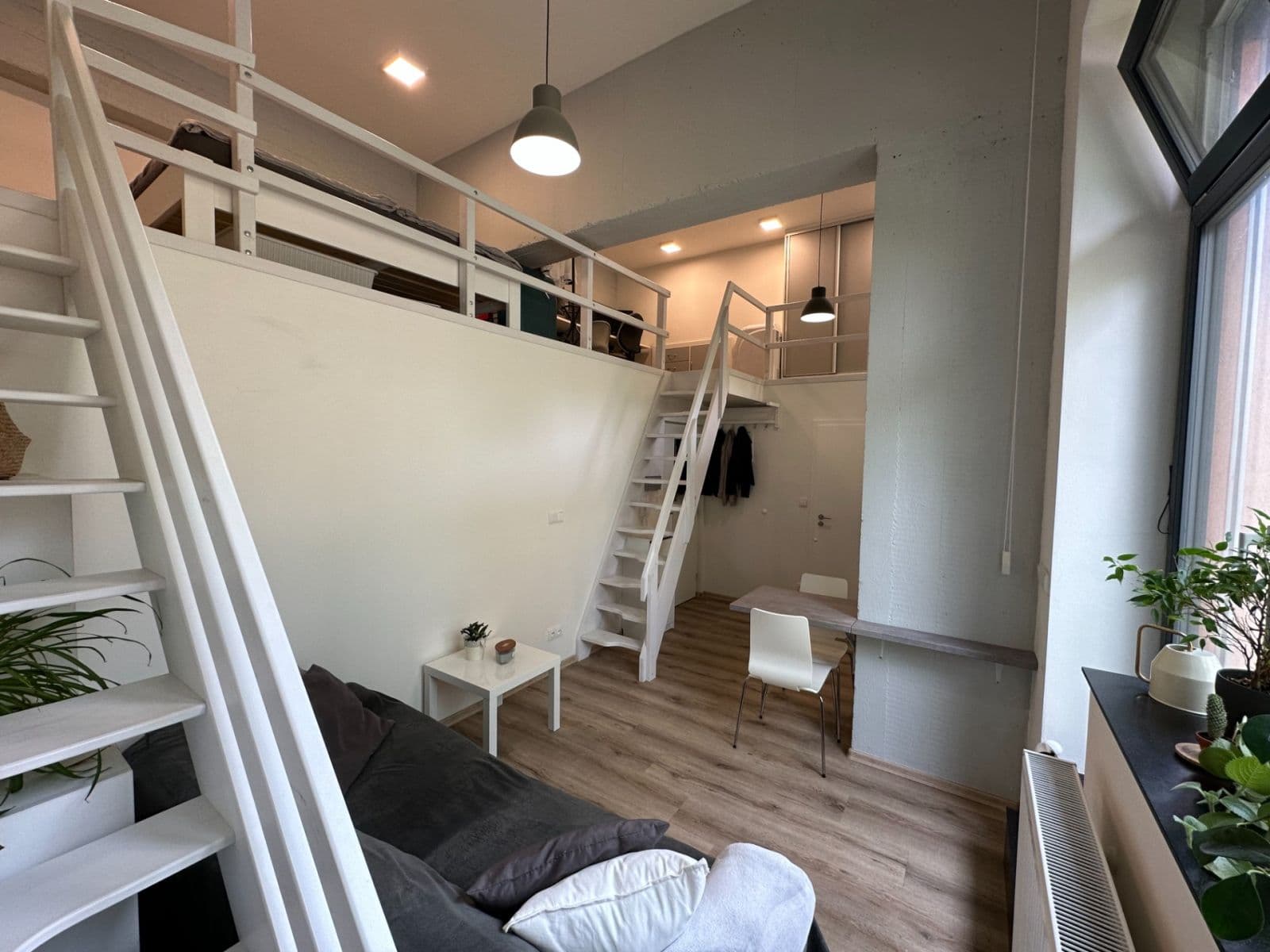 Pronájem bytu 1+kk 37 m², Na Domovině, Praha, Praha Pronájem bytu 1+kk 37 m², Na Domovině, Praha, Praha