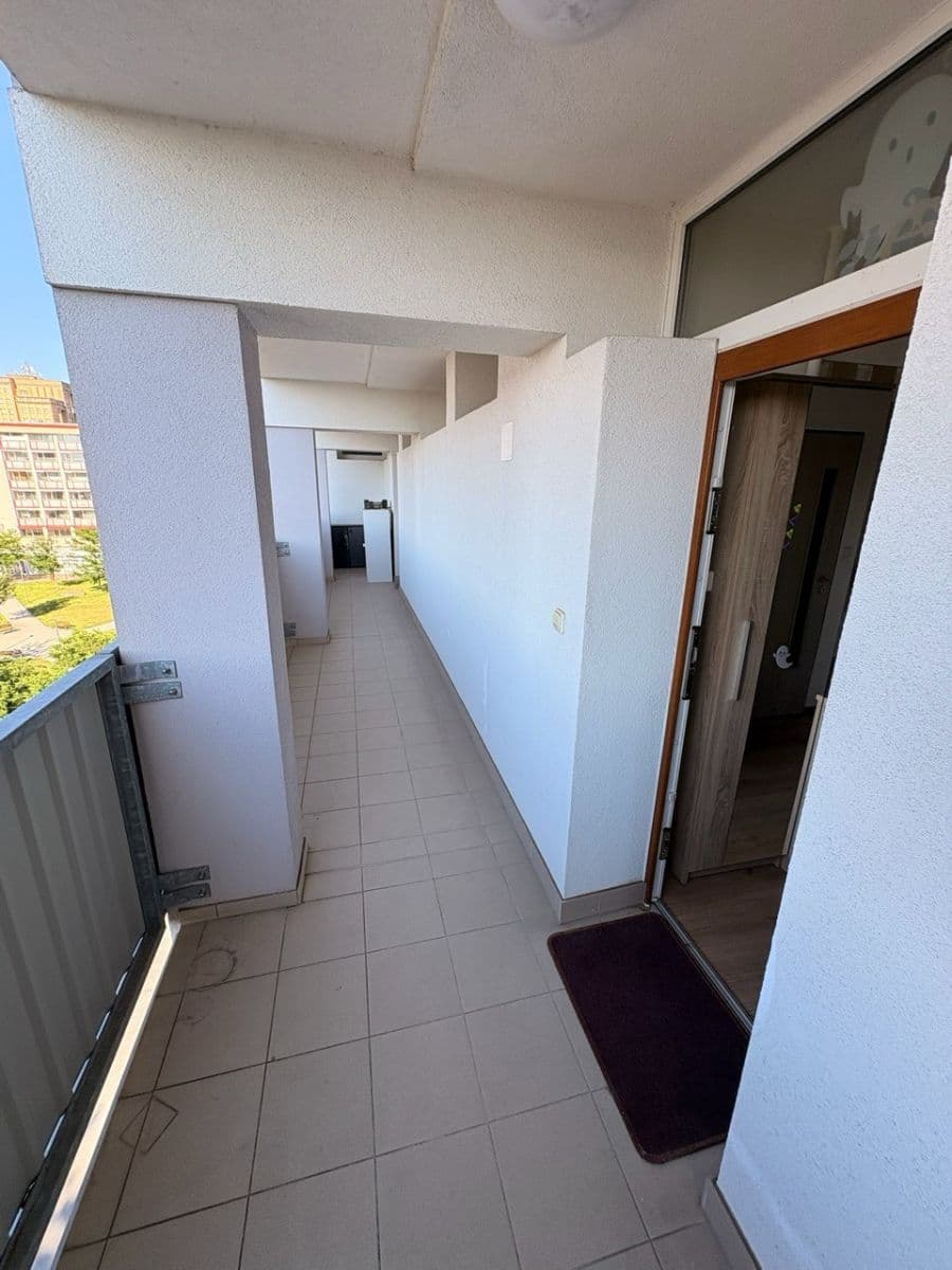 Pronájem bytu 2+kk 47 m², Moskevská, Kladno, Středočeský kraj Pronájem bytu 2+kk 47 m², Moskevská, Kladno, Středočeský kraj