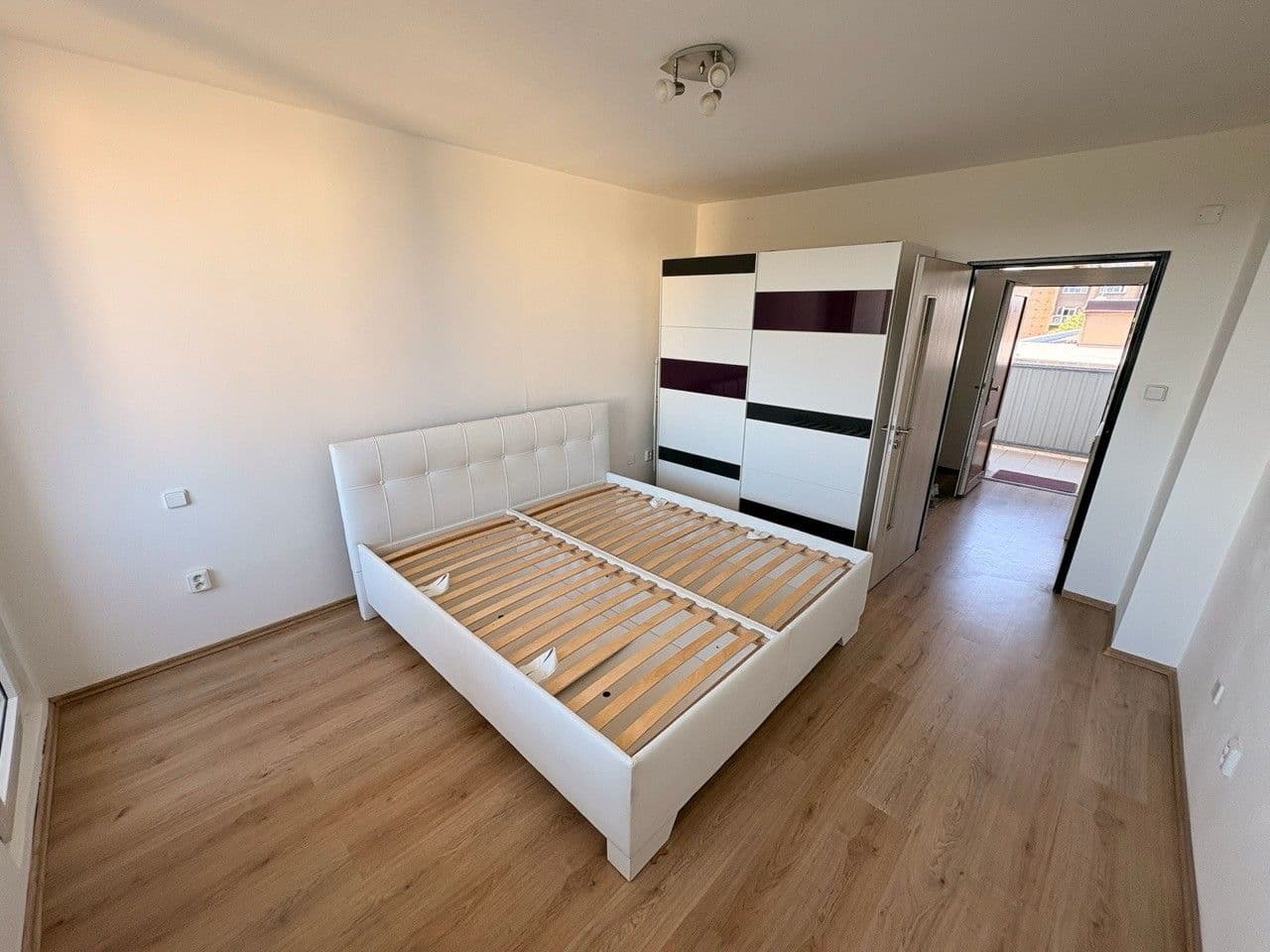 Pronájem bytu 2+kk 47 m², Moskevská, Kladno, Středočeský kraj Pronájem bytu 2+kk 47 m², Moskevská, Kladno, Středočeský kraj
