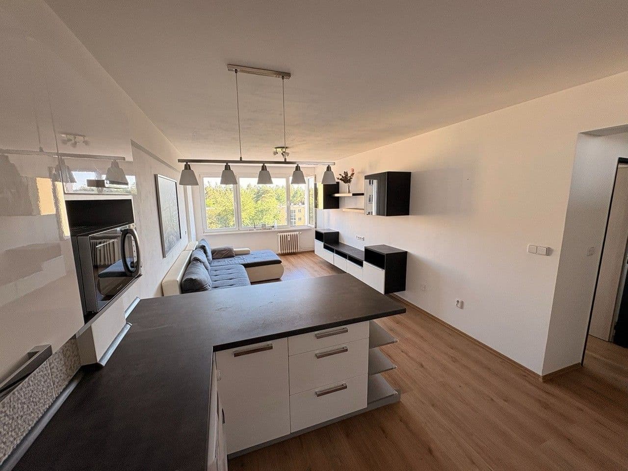 Pronájem bytu 2+kk 47 m², Moskevská, Kladno, Středočeský kraj Pronájem bytu 2+kk 47 m², Moskevská, Kladno, Středočeský kraj