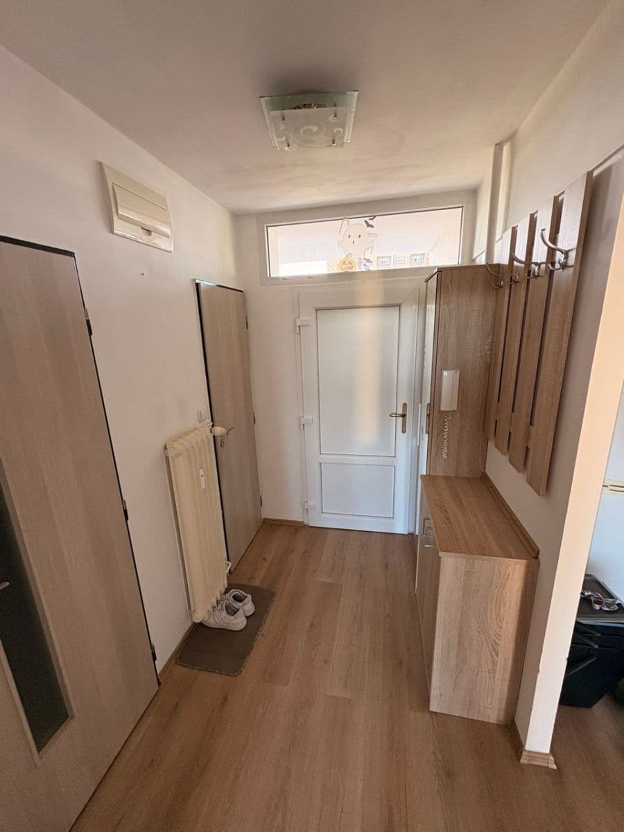 Pronájem bytu 2+kk 47 m², Moskevská, Kladno, Středočeský kraj Pronájem bytu 2+kk 47 m², Moskevská, Kladno, Středočeský kraj