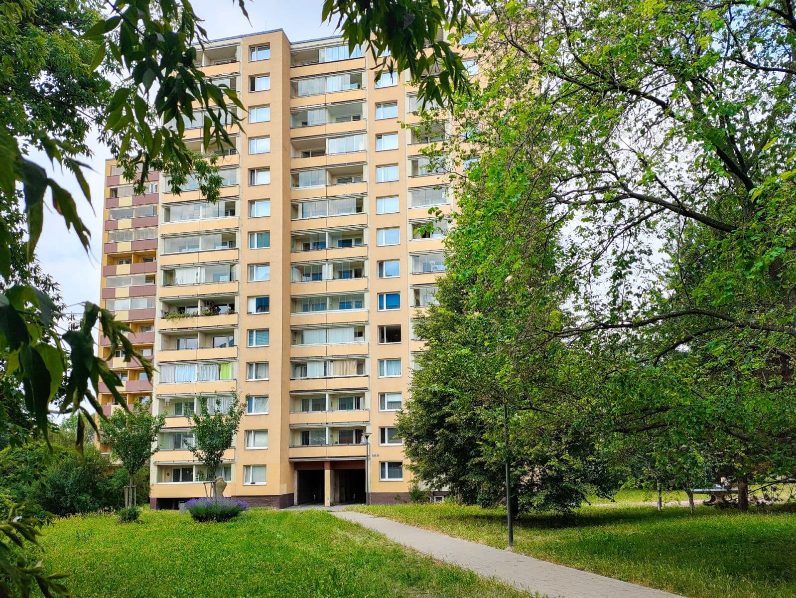 Pronájem bytu 1+kk 25 m², Střížkovská, Praha, Praha Pronájem bytu 1+kk 25 m², Střížkovská, Praha, Praha