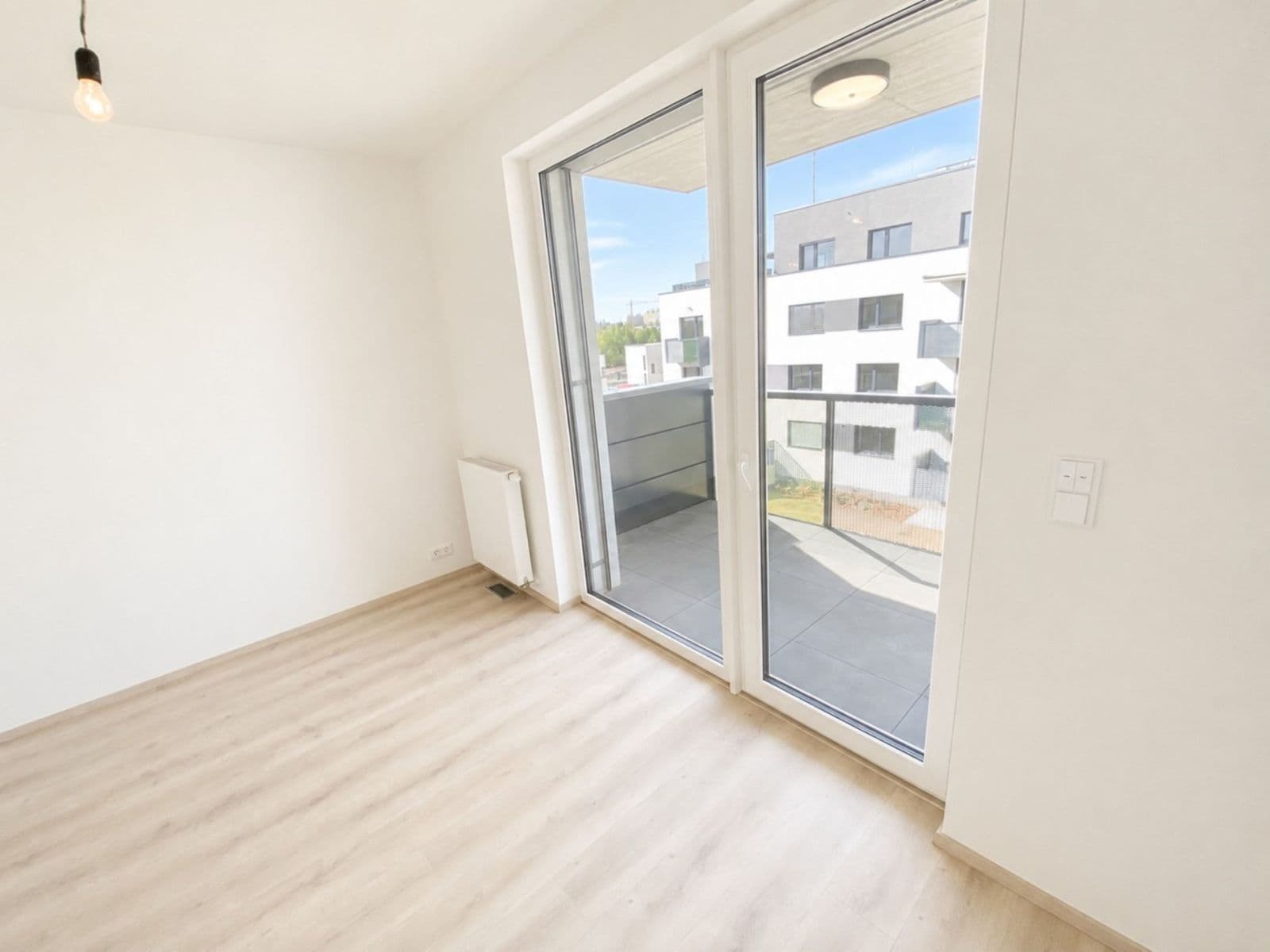 Pronájem bytu 1+kk 33 m², Nebřenická, Praha, Praha Pronájem bytu 1+kk 33 m², Nebřenická, Praha, Praha
