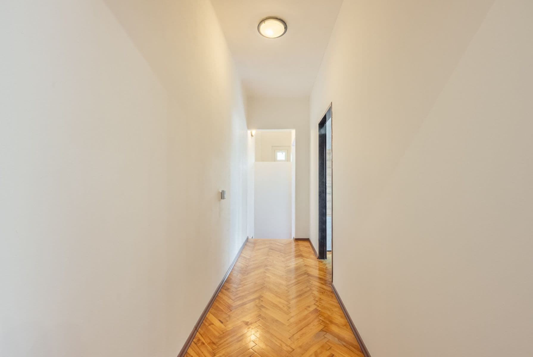 Pronájem domu 117 m², pozemek 400 m², Mečovská, Praha, Praha Pronájem domu 117 m², pozemek 400 m², Mečovská, Praha, Praha