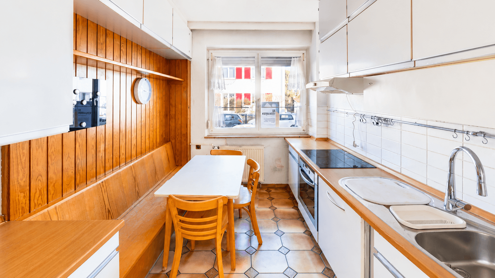 Prodej domu 167 m², pozemek 230 m², Stuttgart, Bádensko-Württembersko Prodej domu 167 m², pozemek 230 m², Stuttgart, Bádensko-Württembersko