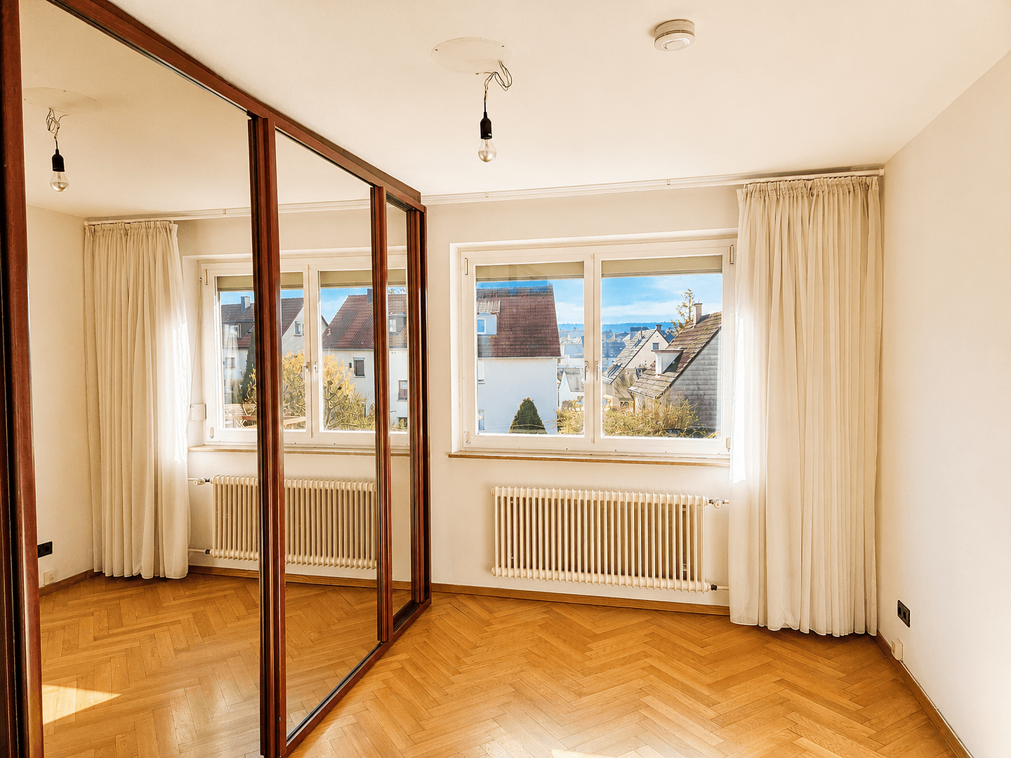 Prodej domu 167 m², pozemek 230 m², Stuttgart, Bádensko-Württembersko Prodej domu 167 m², pozemek 230 m², Stuttgart, Bádensko-Württembersko