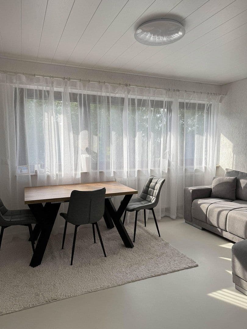 Prodej bytu 2+1 47 m², Hopfengartenstraße 94, Reutlingen, Bádensko-Württembersko Prodej bytu 2+1 47 m², Hopfengartenstraße 94, Reutlingen, Bádensko-Württembersko