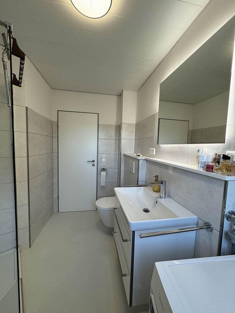 Prodej bytu 2+1 47 m², Hopfengartenstraße 94, Reutlingen, Bádensko-Württembersko Prodej bytu 2+1 47 m², Hopfengartenstraße 94, Reutlingen, Bádensko-Württembersko