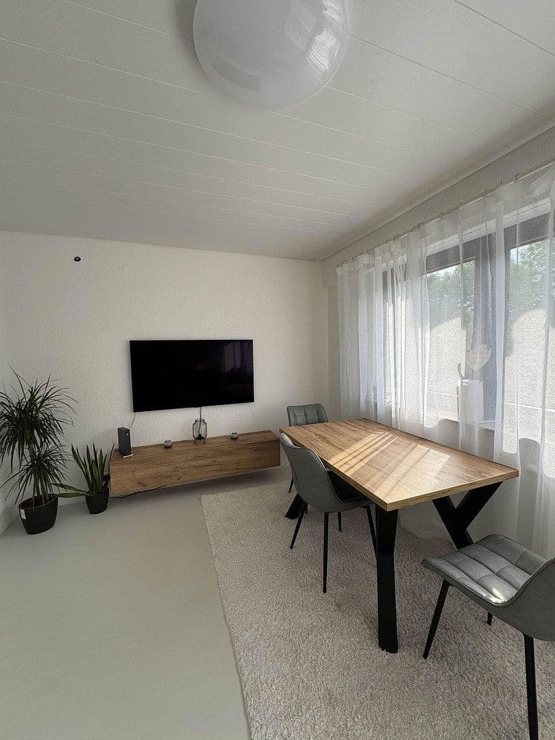 Prodej bytu 2+1 47 m², Hopfengartenstraße 94, Reutlingen, Bádensko-Württembersko Prodej bytu 2+1 47 m², Hopfengartenstraße 94, Reutlingen, Bádensko-Württembersko