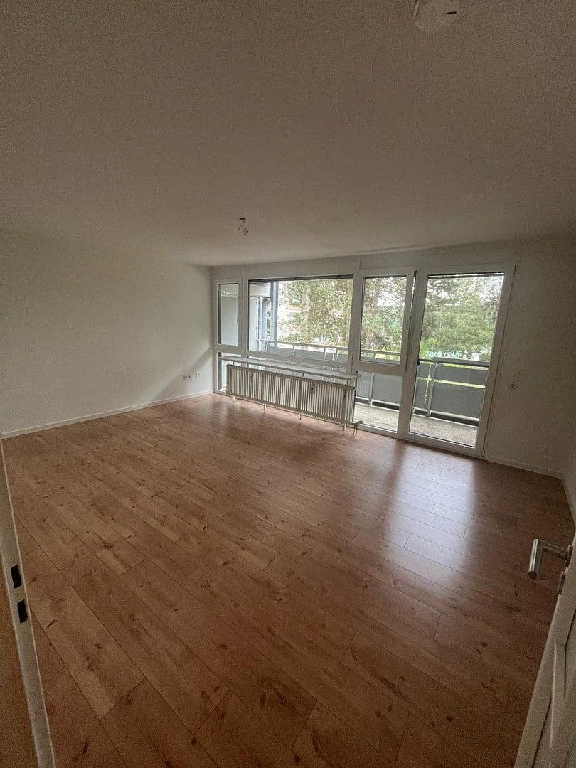Prodej bytu 2+1 64 m², Matthias-Grünewald-Ring 24, Schweinfurt, Bavorsko Prodej bytu 2+1 64 m², Matthias-Grünewald-Ring 24, Schweinfurt, Bavorsko