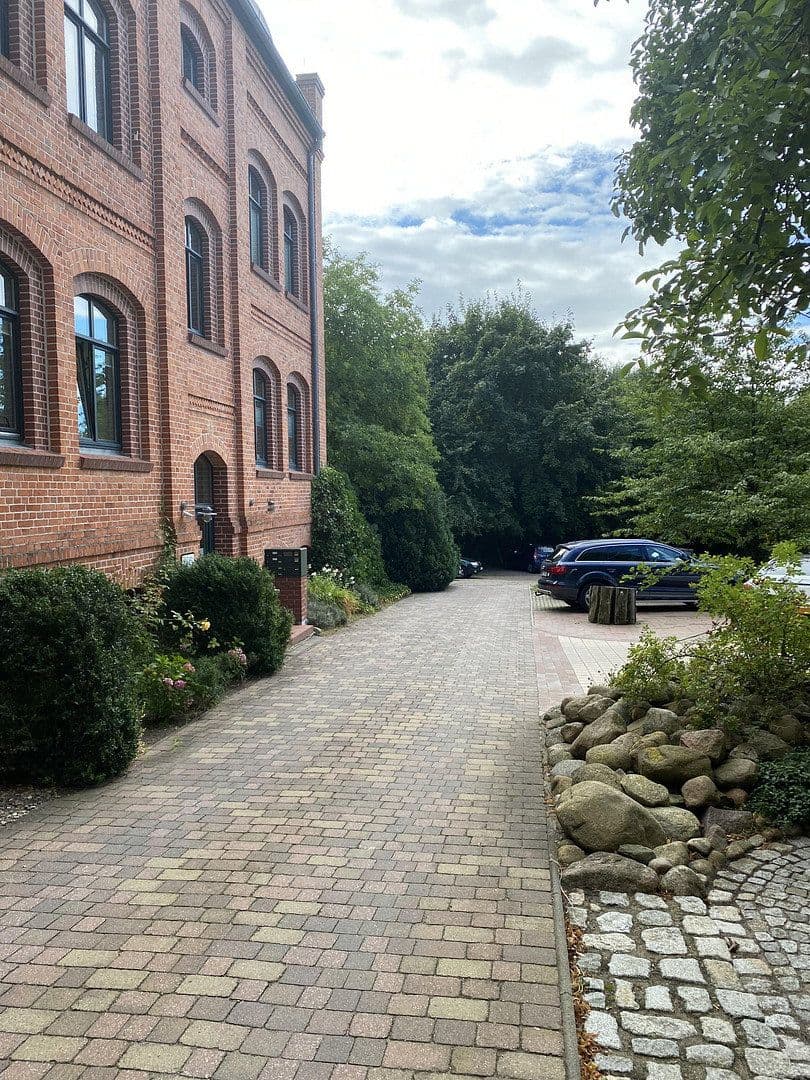 Pronájem bytu 2+1 43 m², Marienstr. 4, Nové Střelice, Mecklenburg-Vorpommern Pronájem bytu 2+1 43 m², Marienstr. 4, Nové Střelice, Mecklenburg-Vorpommern