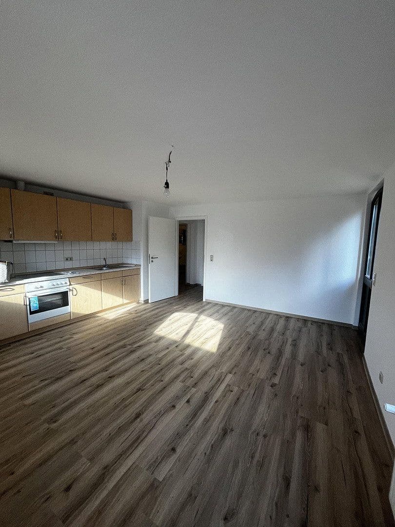 Pronájem bytu 2+1 43 m², Marienstr. 4, Nové Střelice, Mecklenburg-Vorpommern Pronájem bytu 2+1 43 m², Marienstr. 4, Nové Střelice, Mecklenburg-Vorpommern
