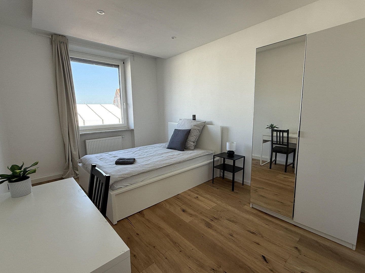Pronájem bytu 3+1 58 m², Pfälzerstraße 56, Nürnberg, Bavorsko Pronájem bytu 3+1 58 m², Pfälzerstraße 56, Nürnberg, Bavorsko
