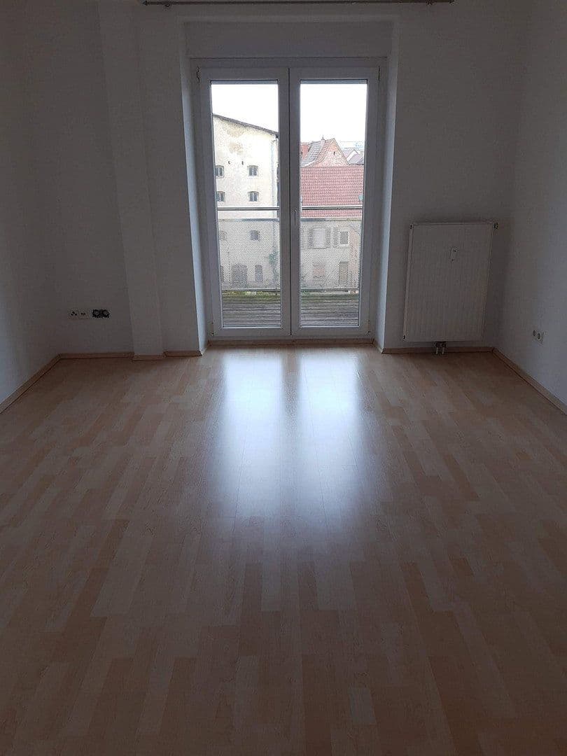 Pronájem bytu 2+1 66 m², Landau, Porýní-Falc Pronájem bytu 2+1 66 m², Landau, Porýní-Falc