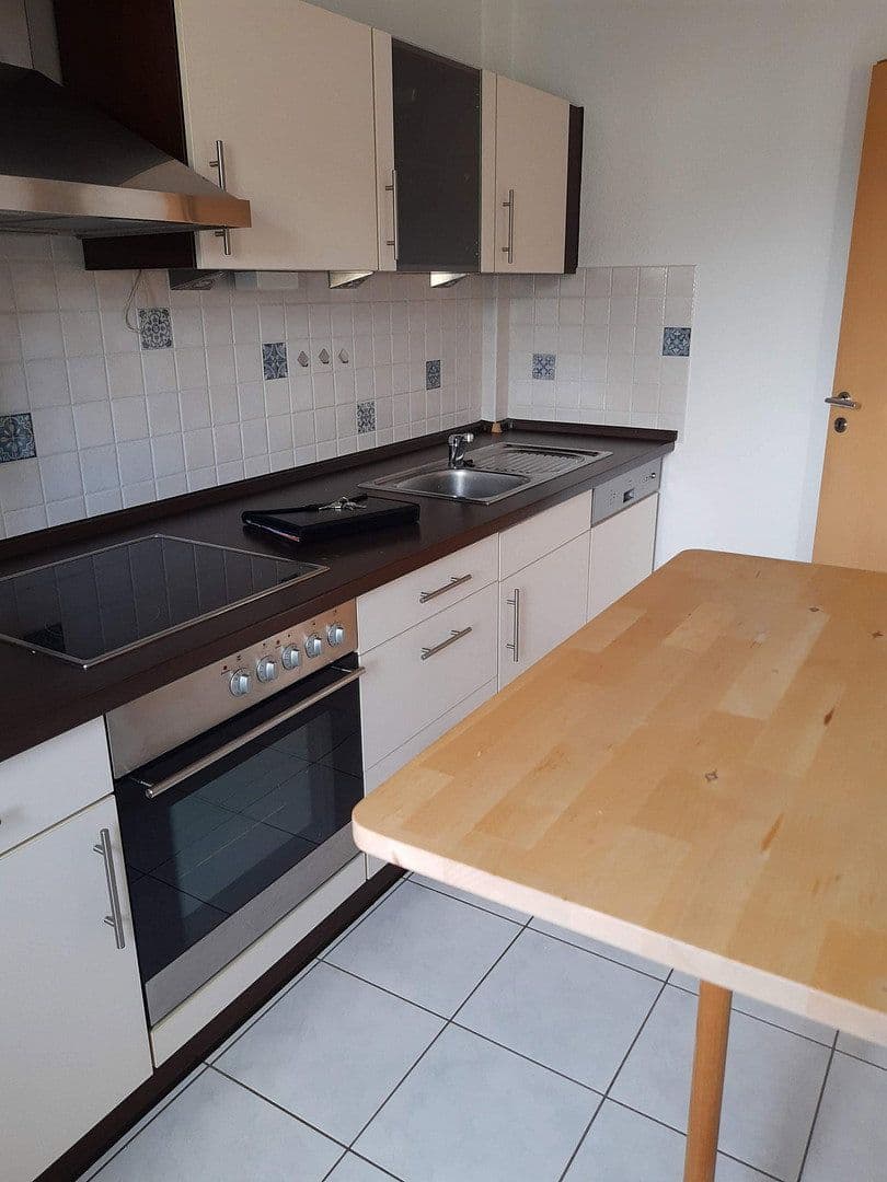 Pronájem bytu 2+1 66 m², Landau, Porýní-Falc Pronájem bytu 2+1 66 m², Landau, Porýní-Falc