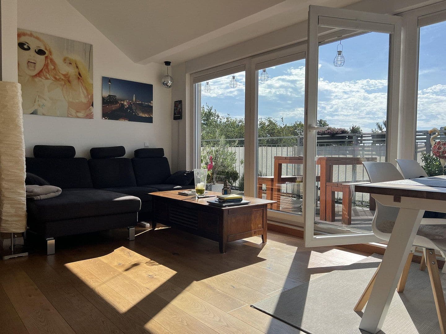 Prodej bytu 3+1 74 m², Berlin, Berlín Prodej bytu 3+1 74 m², Berlin, Berlín