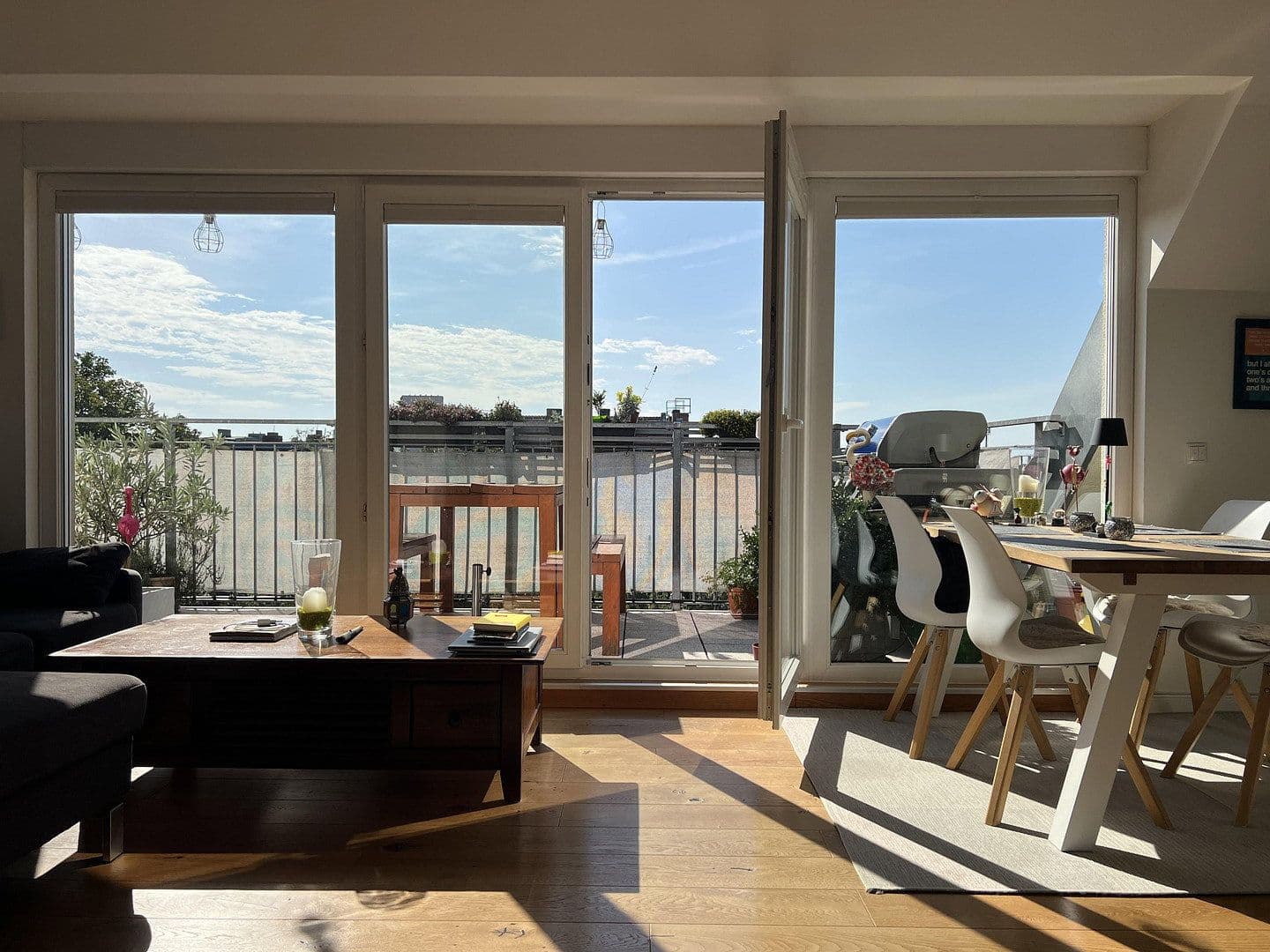 Prodej bytu 3+1 74 m², Berlin, Berlín Prodej bytu 3+1 74 m², Berlin, Berlín