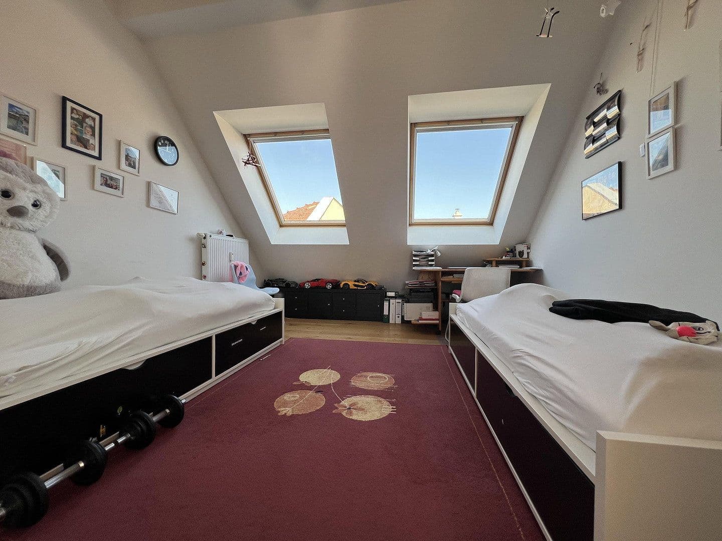 Prodej bytu 3+1 74 m², Berlin, Berlín Prodej bytu 3+1 74 m², Berlin, Berlín