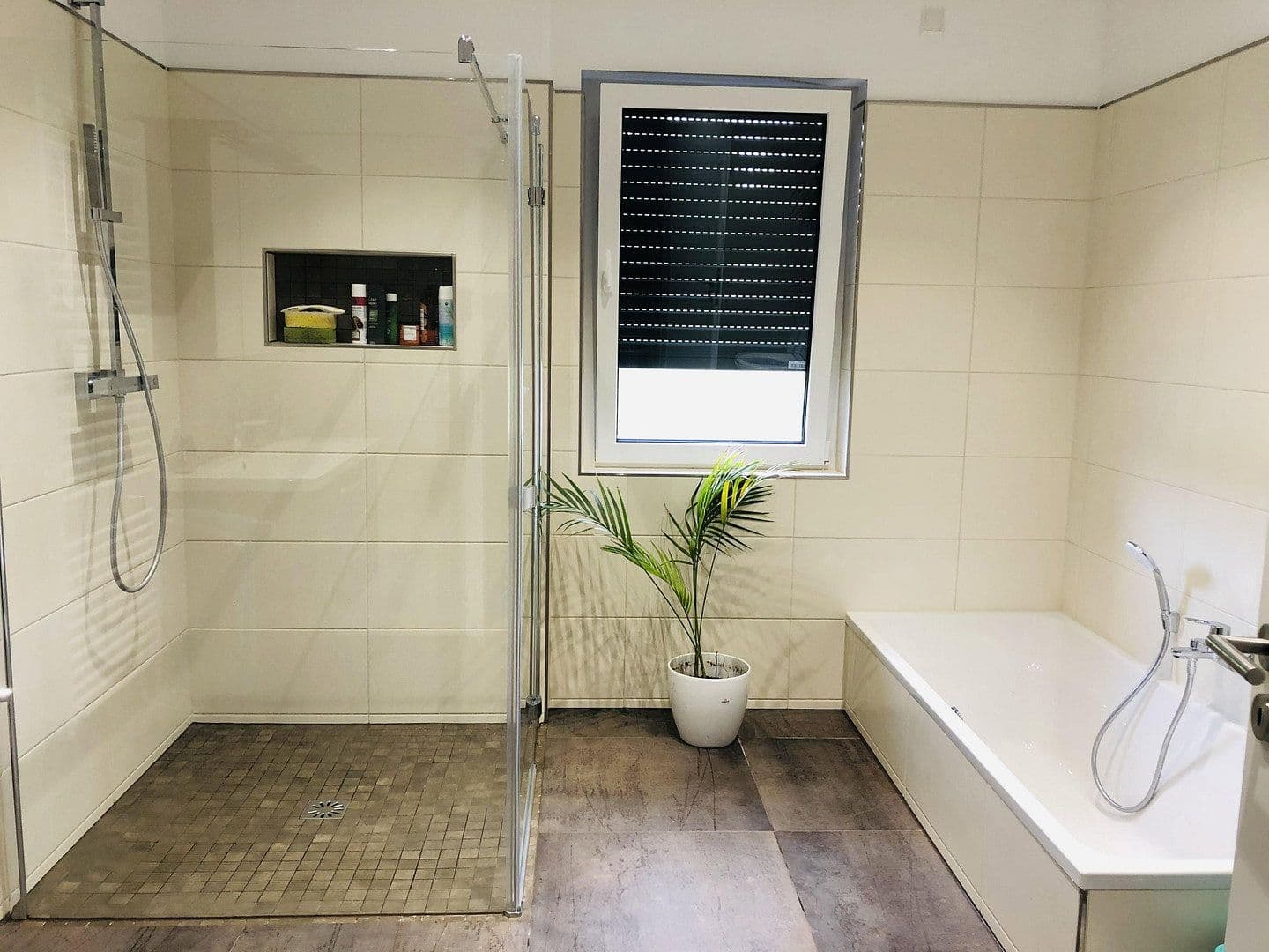Prodej domu 121 m², pozemek 664 m², Geisingen, Bádensko-Württembersko Prodej domu 121 m², pozemek 664 m², Geisingen, Bádensko-Württembersko